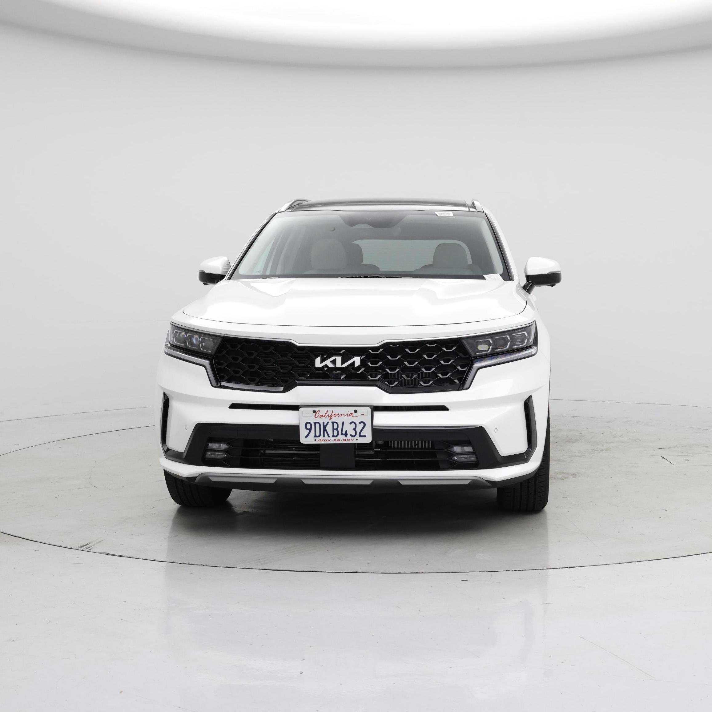 Thumbnail: 2023 Kia Sorento - 5