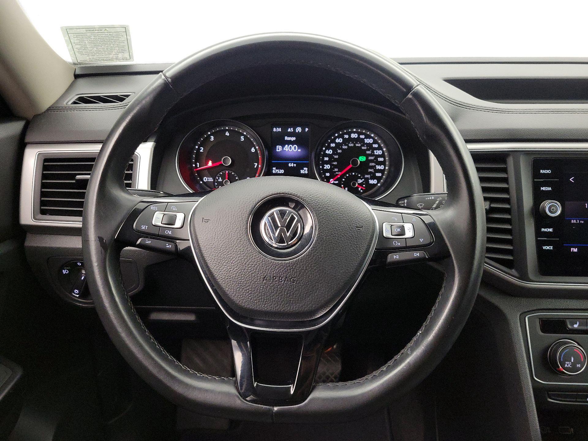 Thumbnail: 2018 Volkswagen Atlas - 10