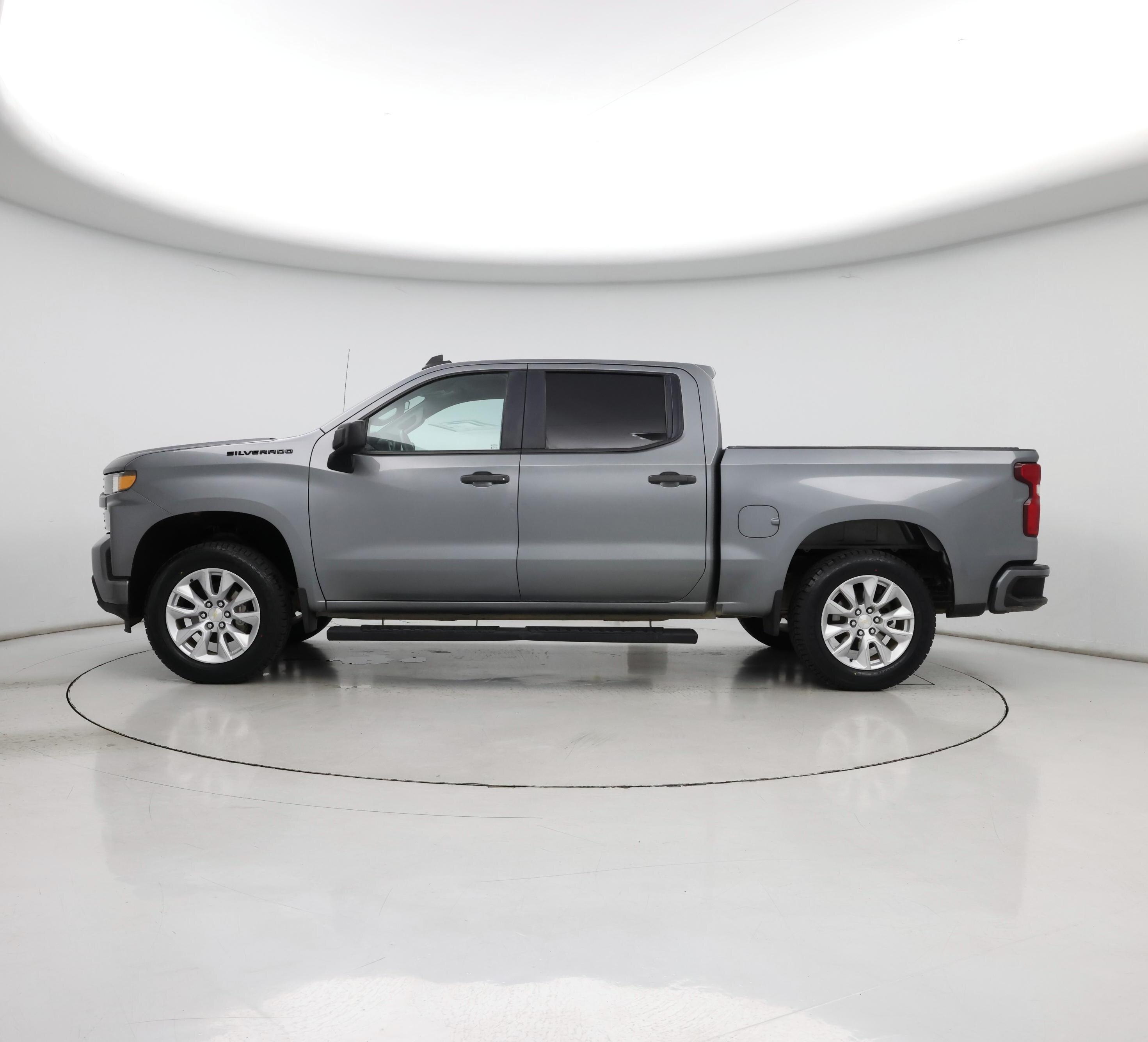Thumbnail: 2021 Chevrolet Silverado 1500 - 3