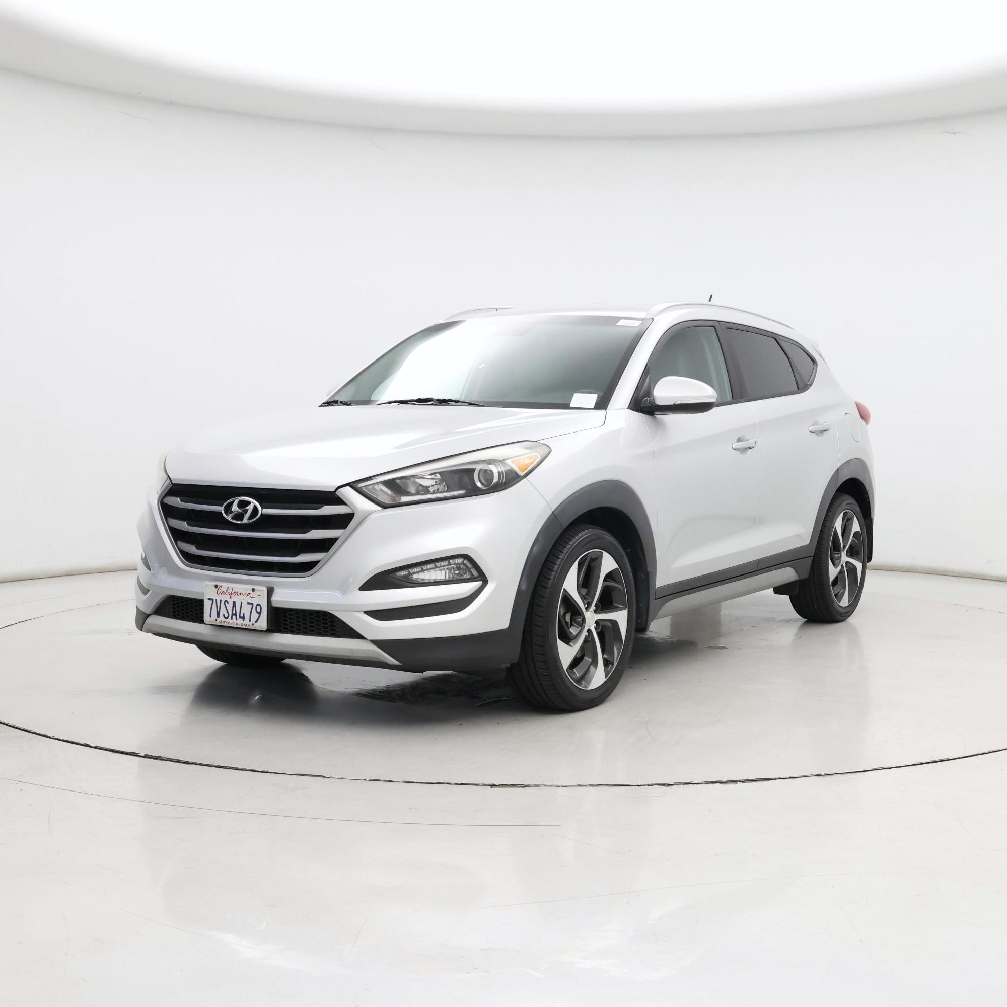Thumbnail: 2017 Hyundai Tucson - 4