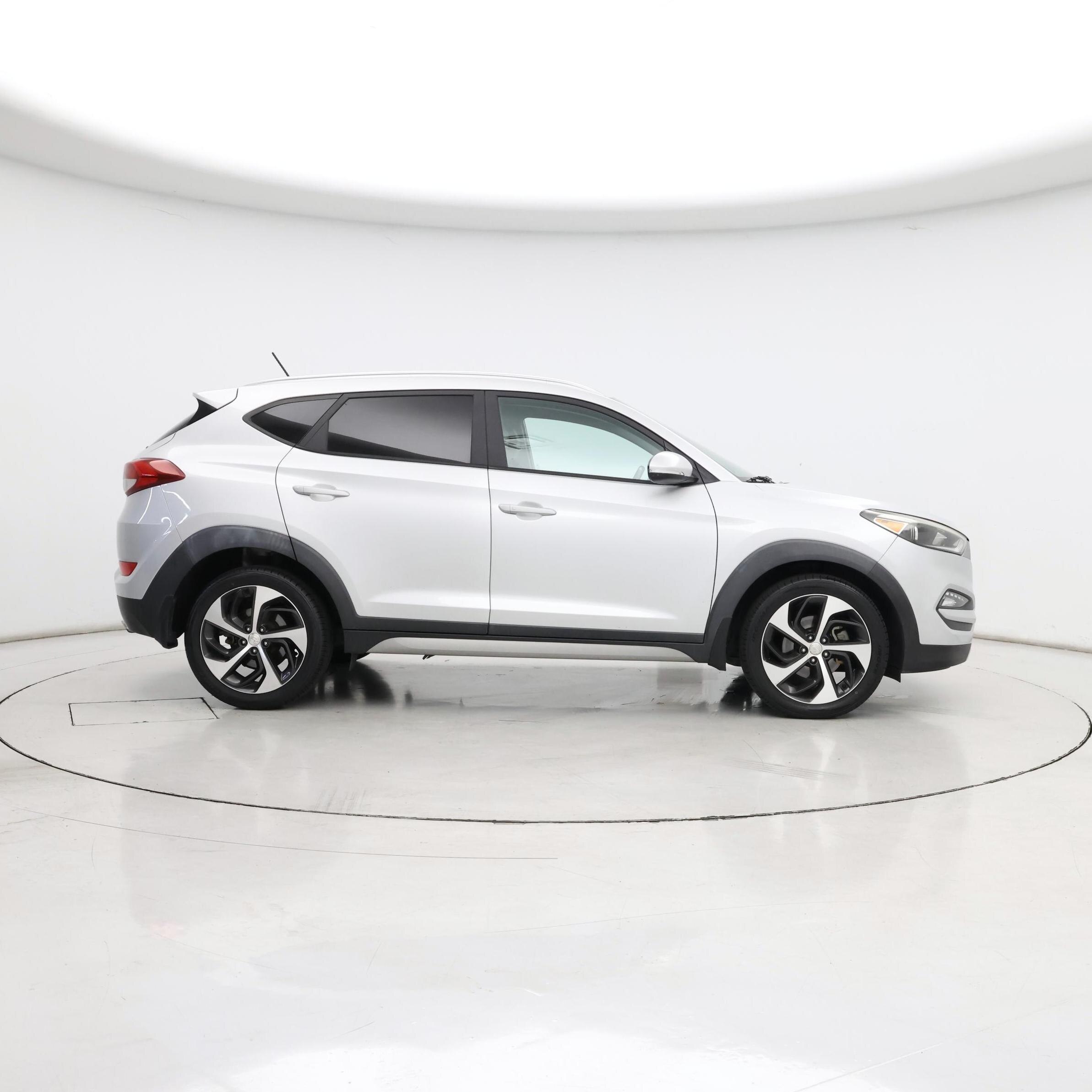 Thumbnail: 2017 Hyundai Tucson - 7