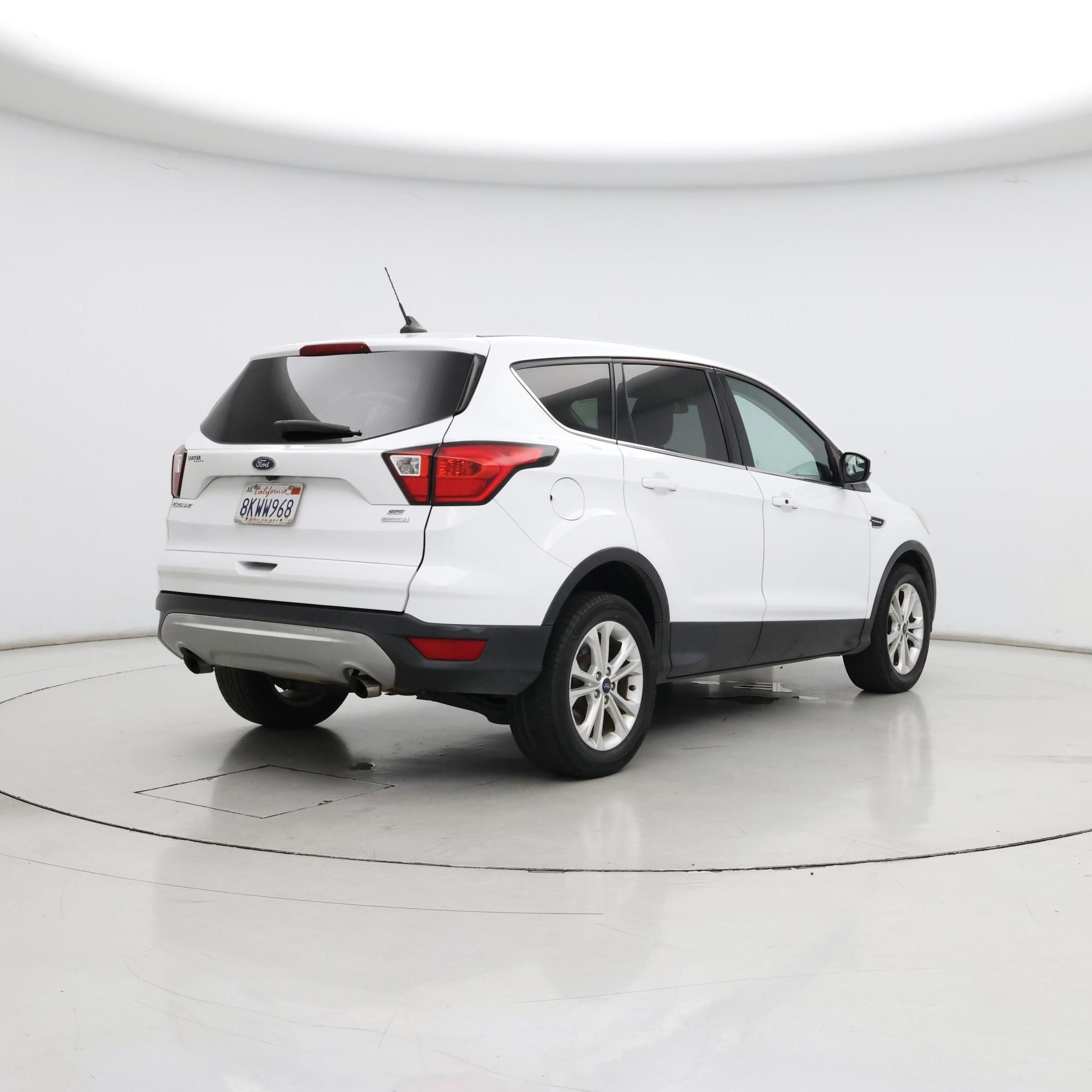 Thumbnail: 2019 Ford Escape - 8