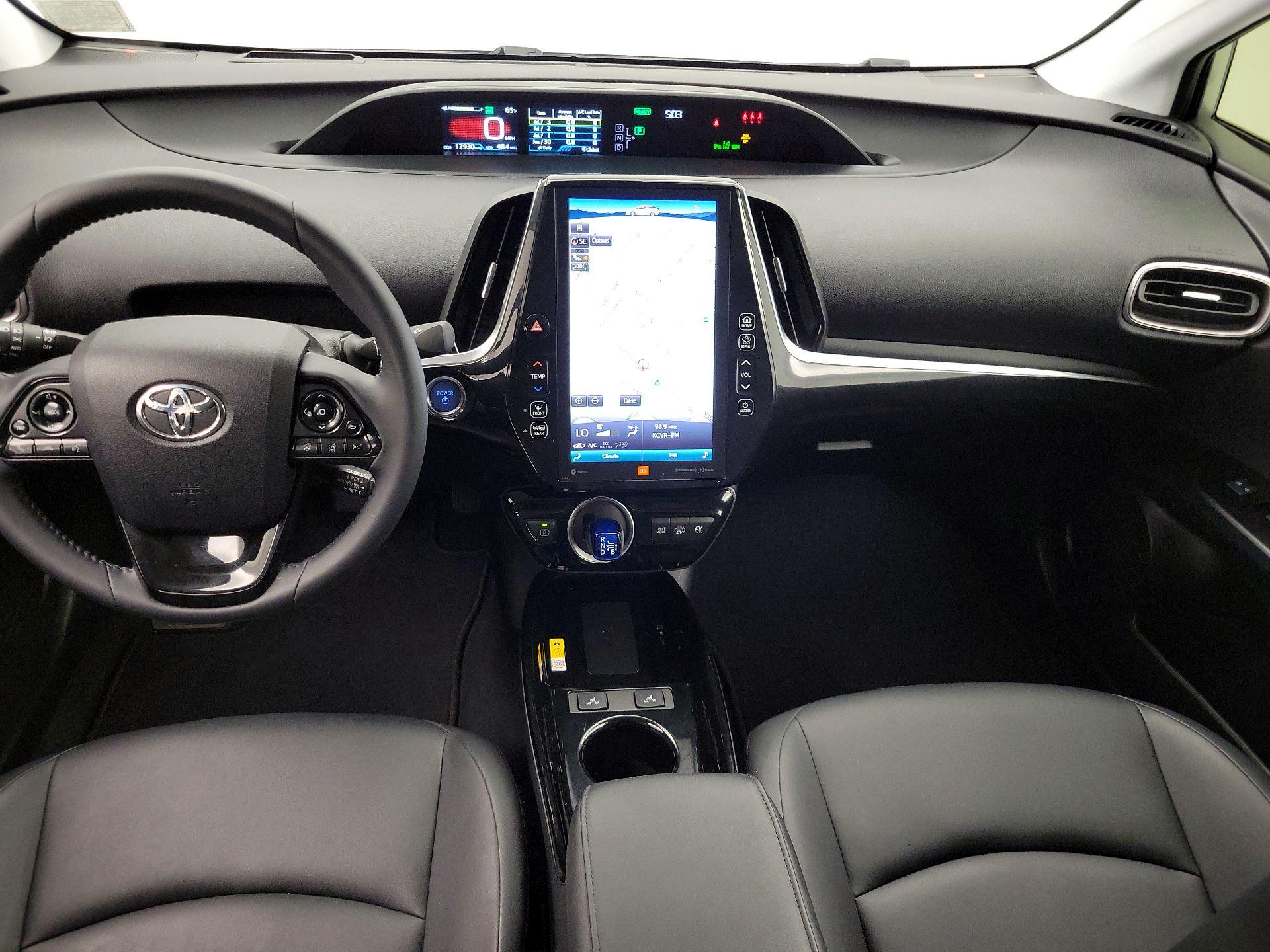 Thumbnail: 2020 Toyota Prius Prime - 9