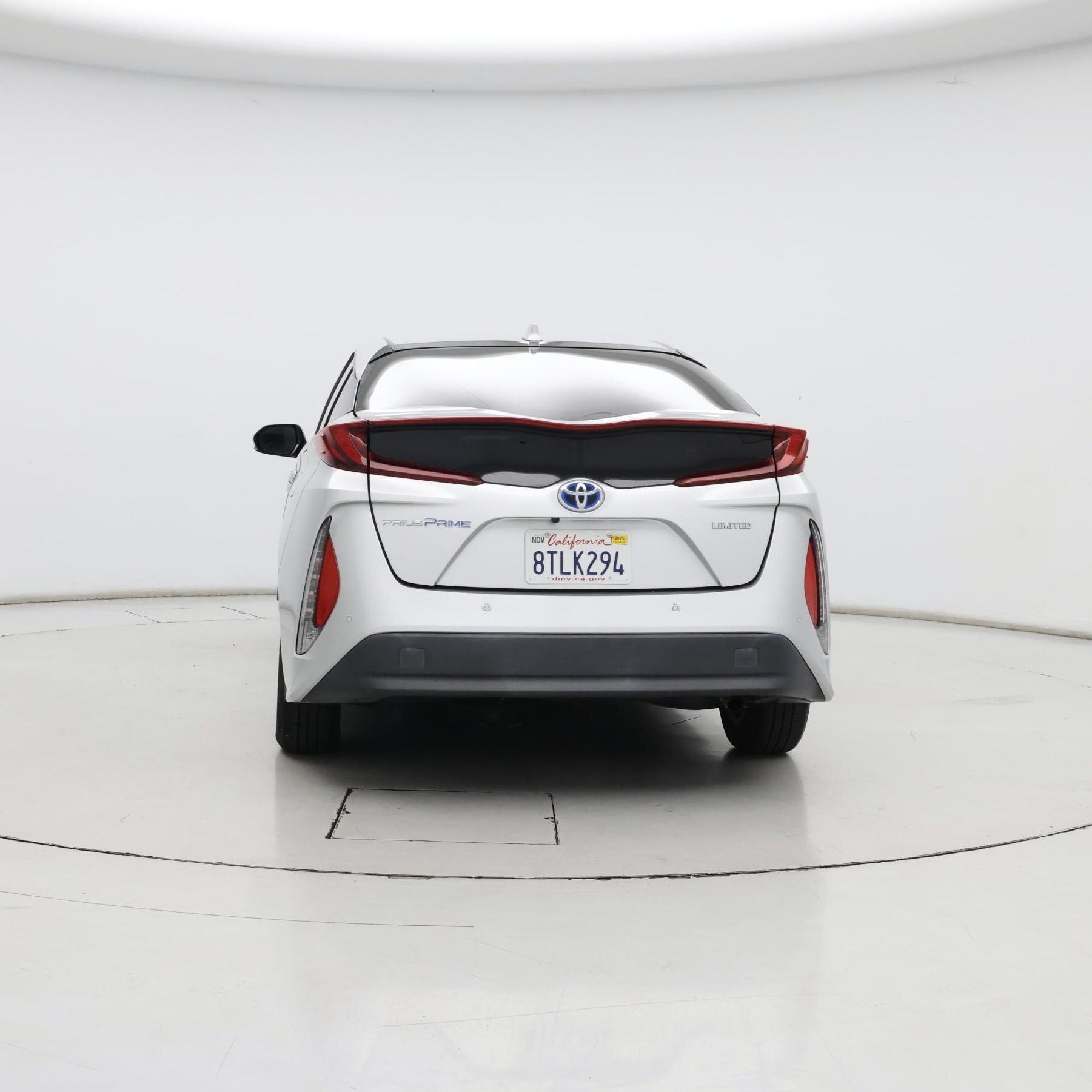 Thumbnail: 2020 Toyota Prius Prime - 6