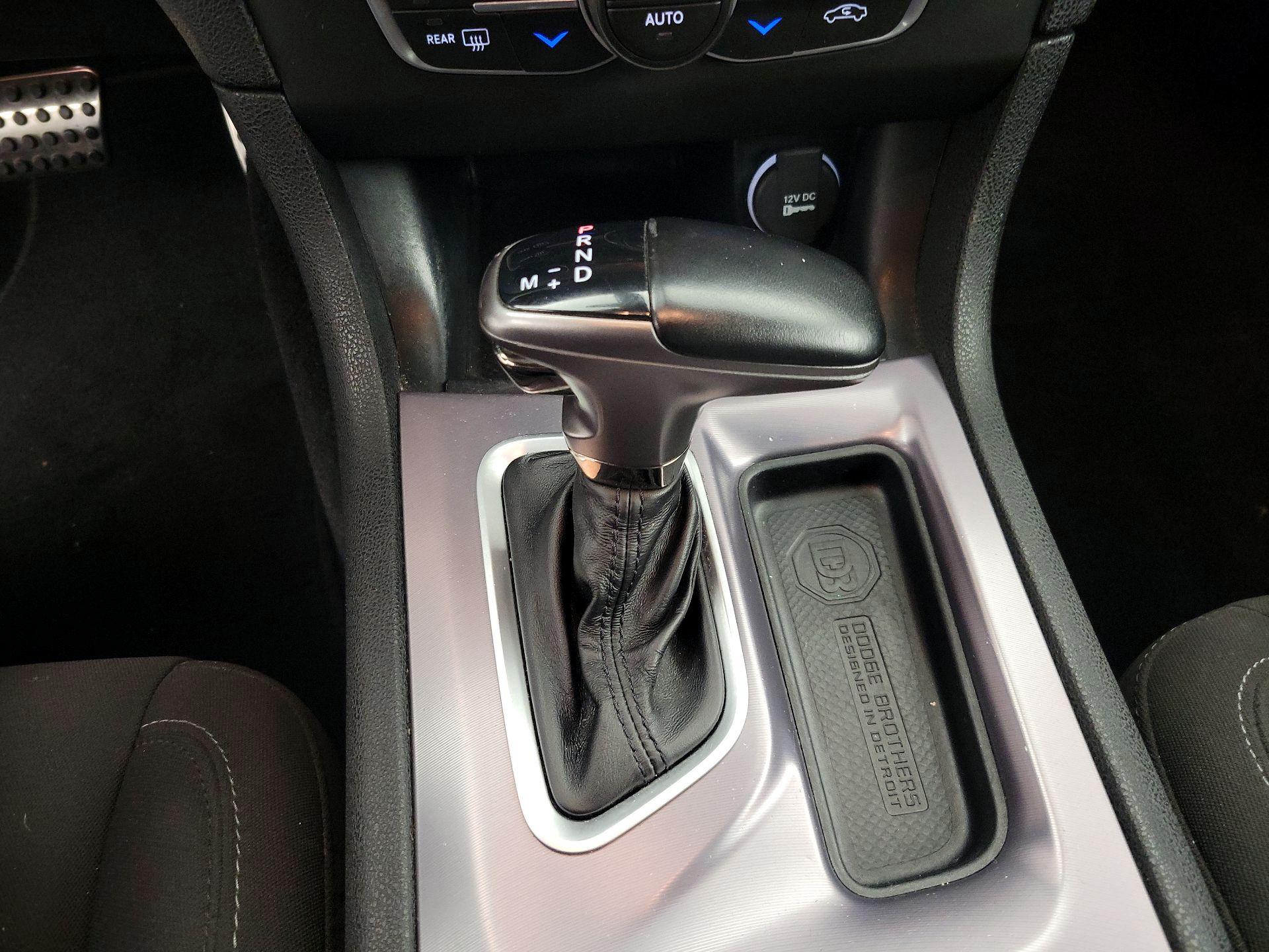 Thumbnail: 2020 Dodge Charger - 17