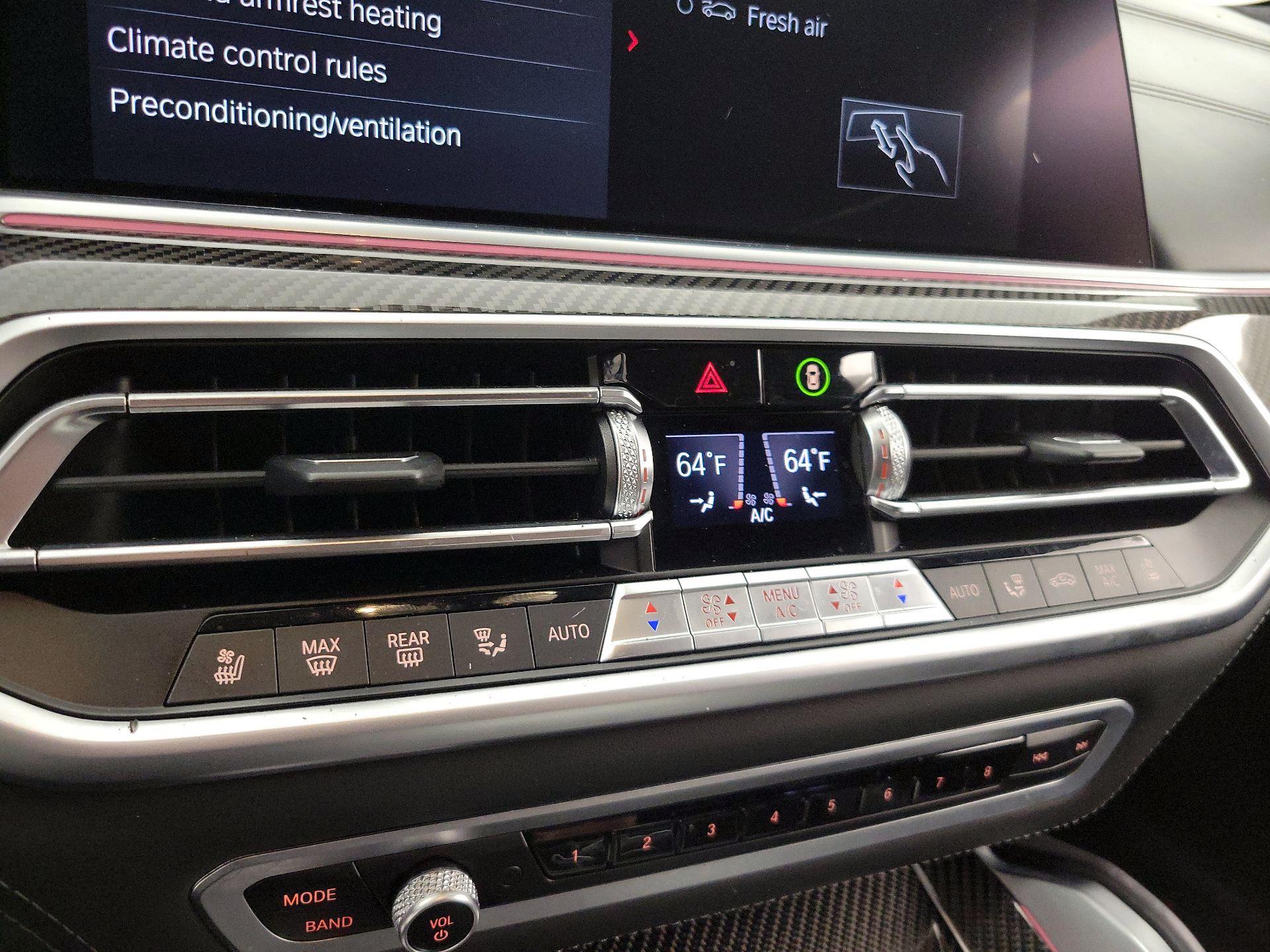 Thumbnail: 2022 BMW X5 - 17