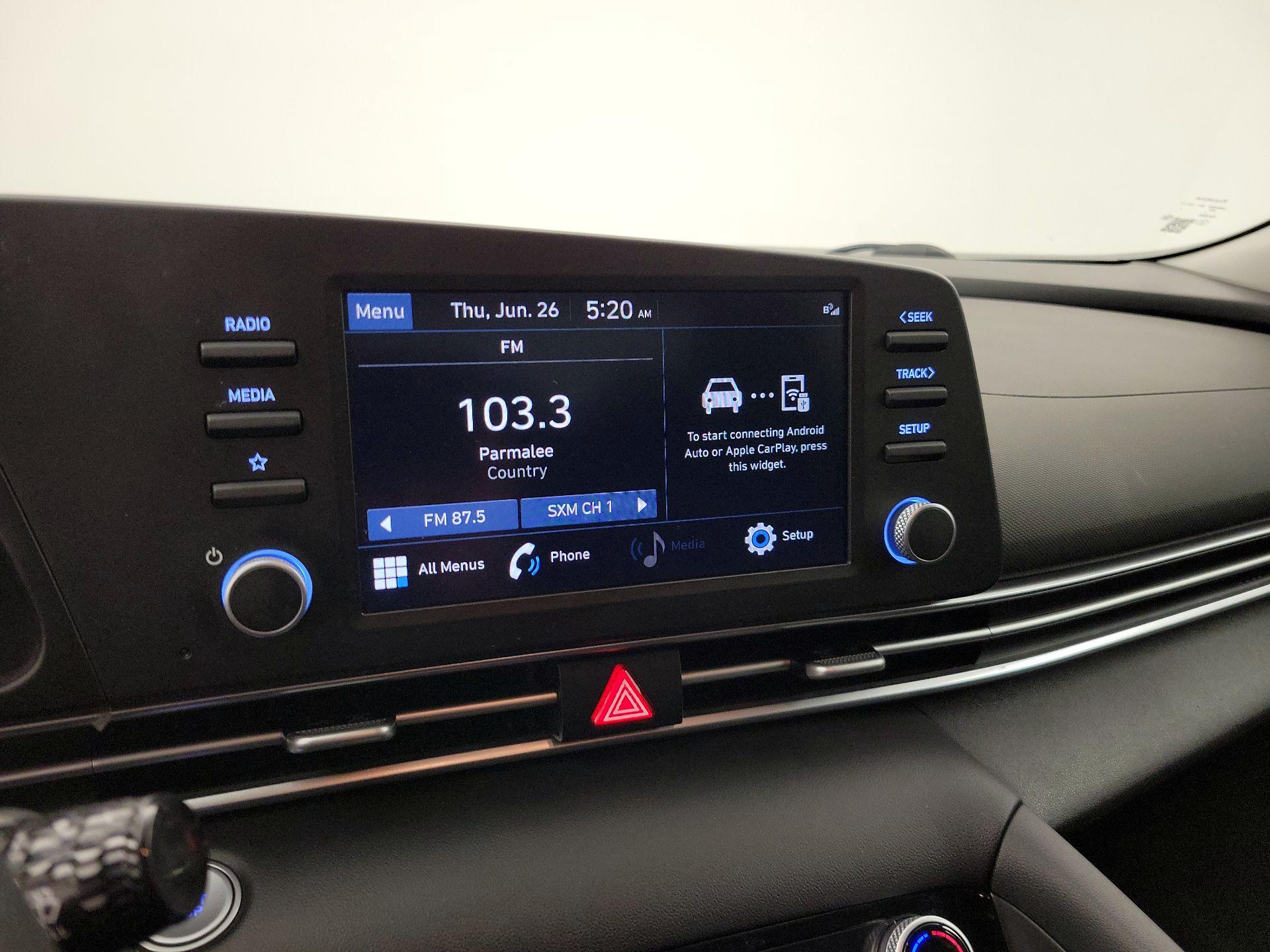Thumbnail: 2023 Hyundai Elantra - 15