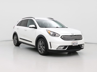 White 2017 Kia Niro EX