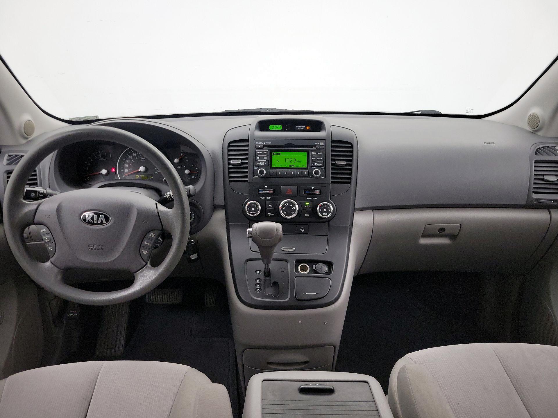 Thumbnail: 2014 Kia Sedona - 9