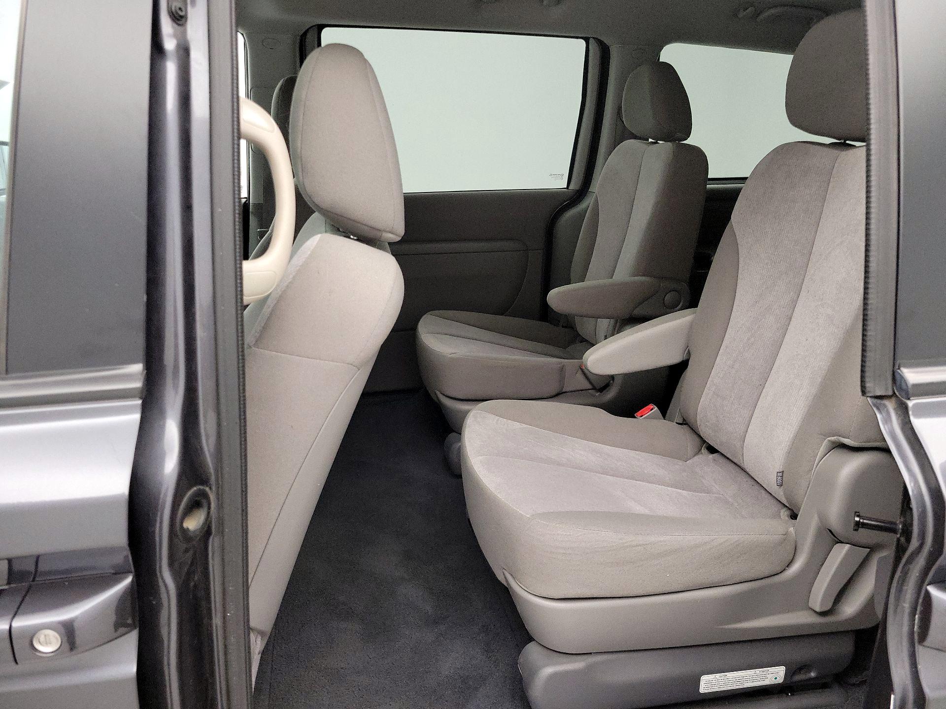 Thumbnail: 2014 Kia Sedona - 18