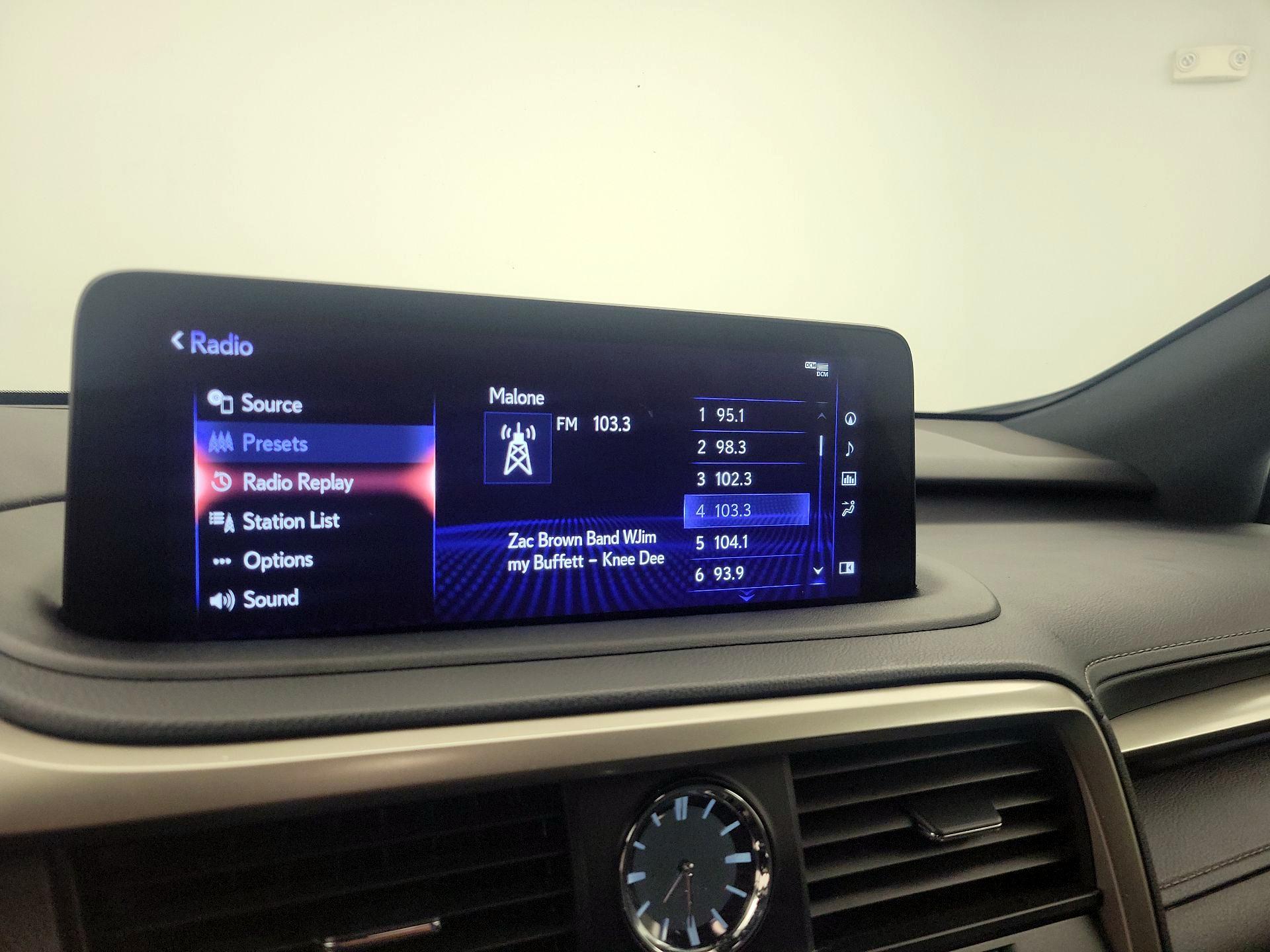 Thumbnail: 2020 Lexus RX - 16