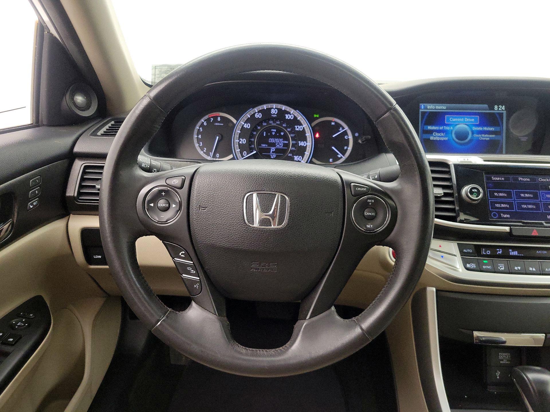 Thumbnail: 2013 Honda Accord - 10