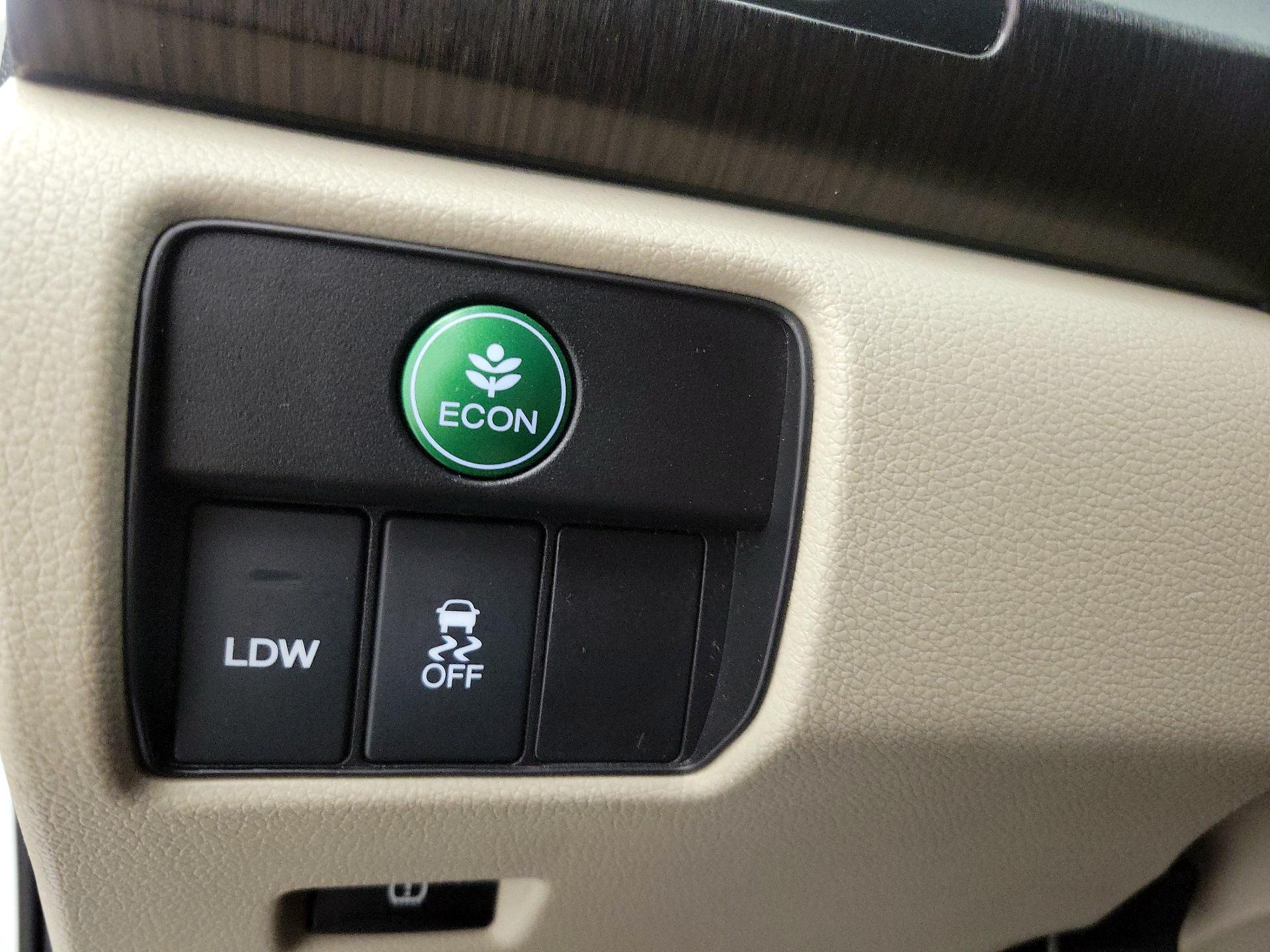 Thumbnail: 2013 Honda Accord - 13