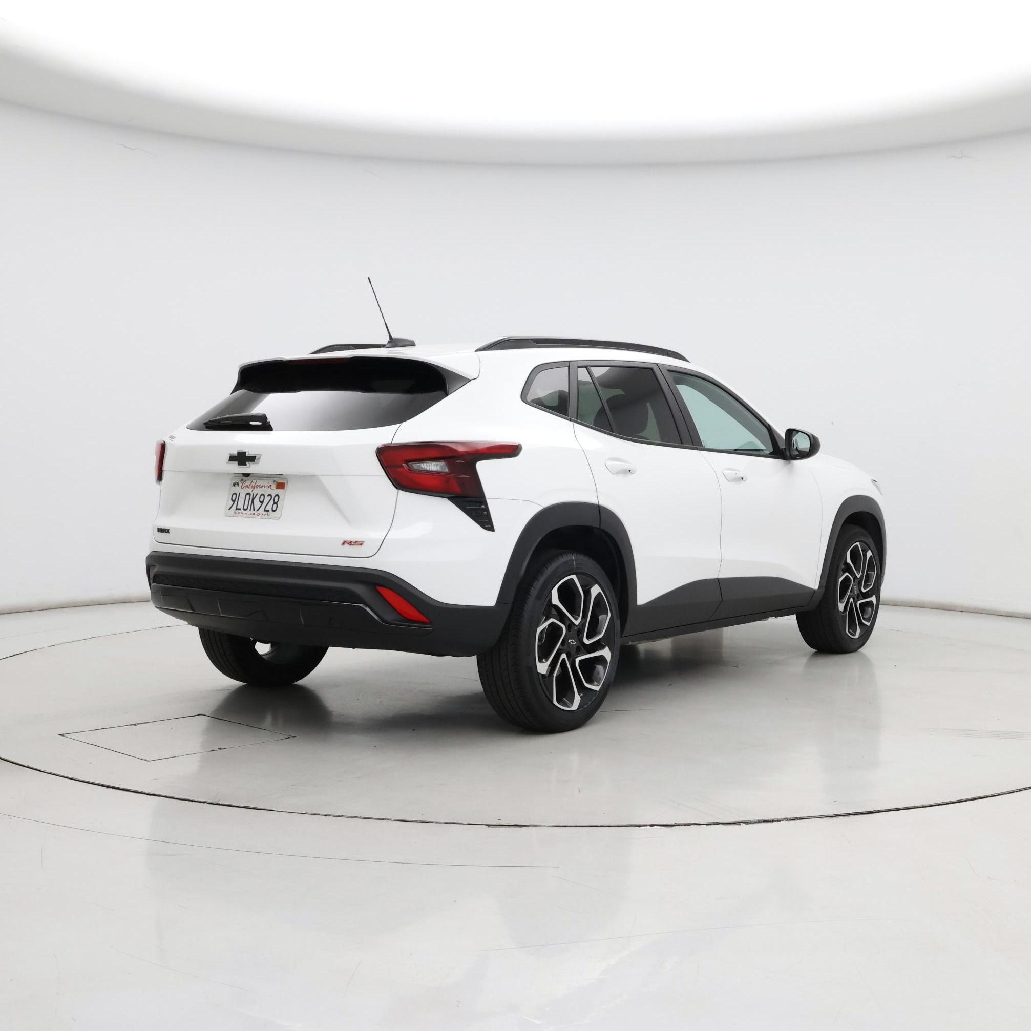 Thumbnail: 2024 Chevrolet Trax - 8