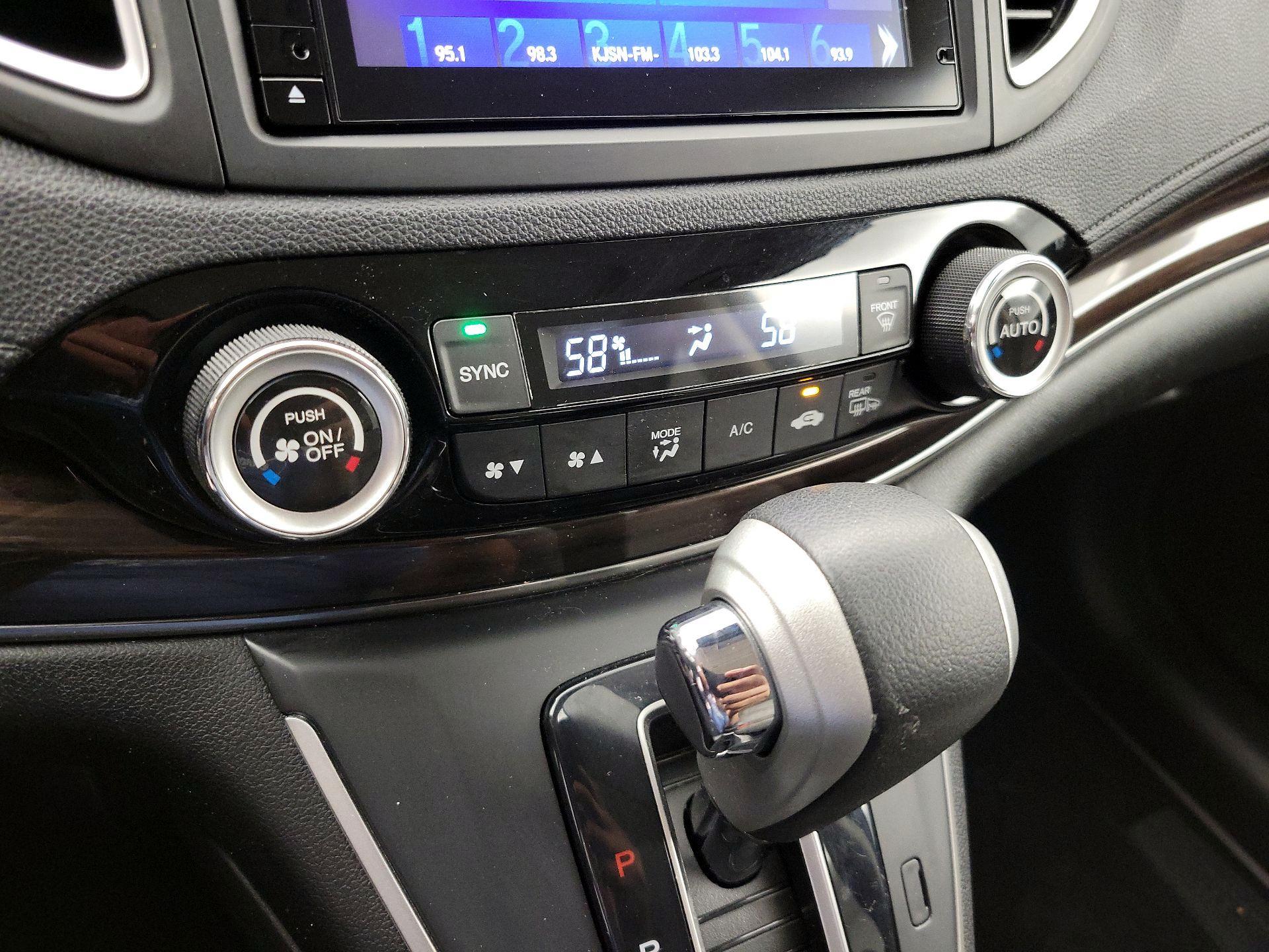 Thumbnail: 2015 Honda CR-V - 16
