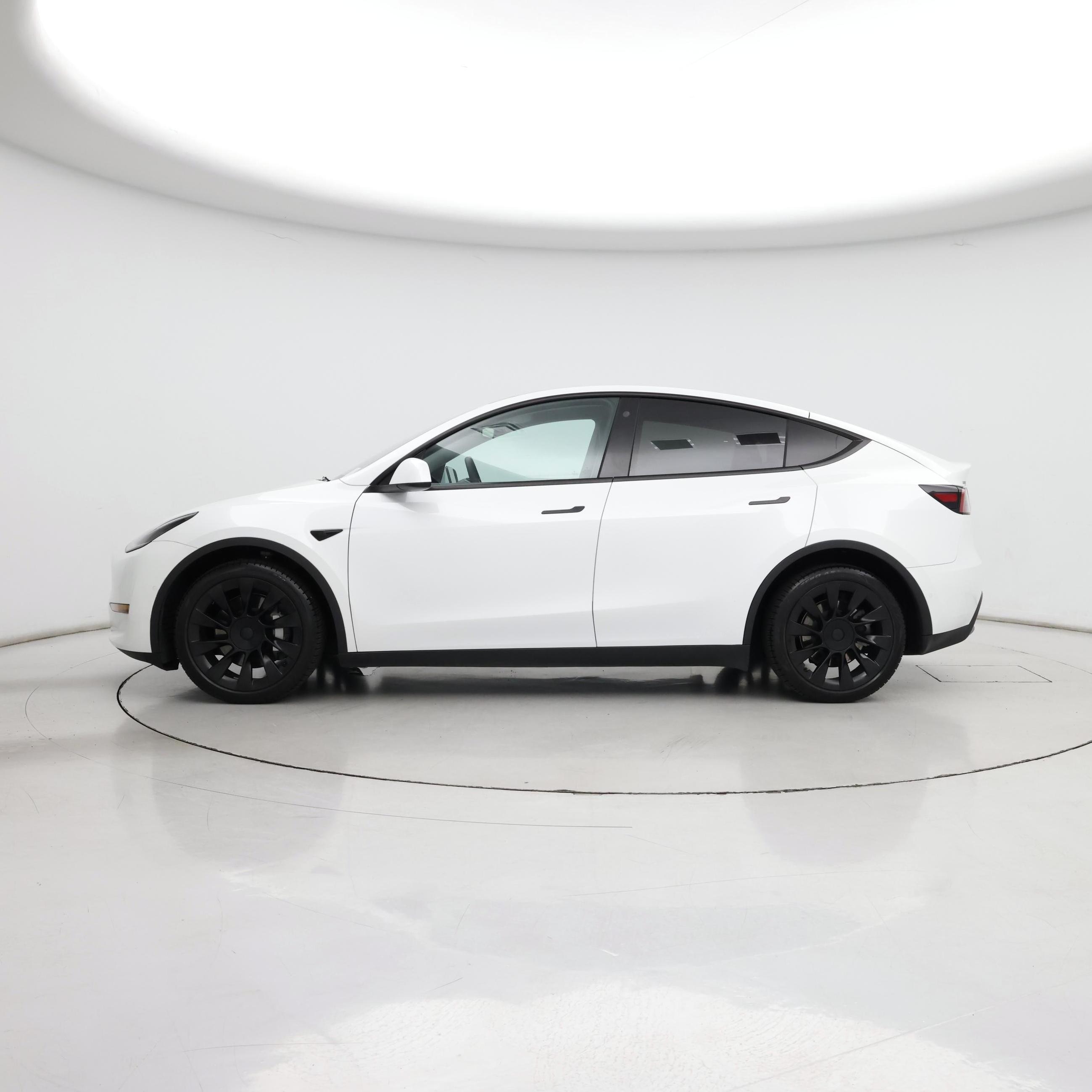 Thumbnail: 2022 Tesla Model Y - 3