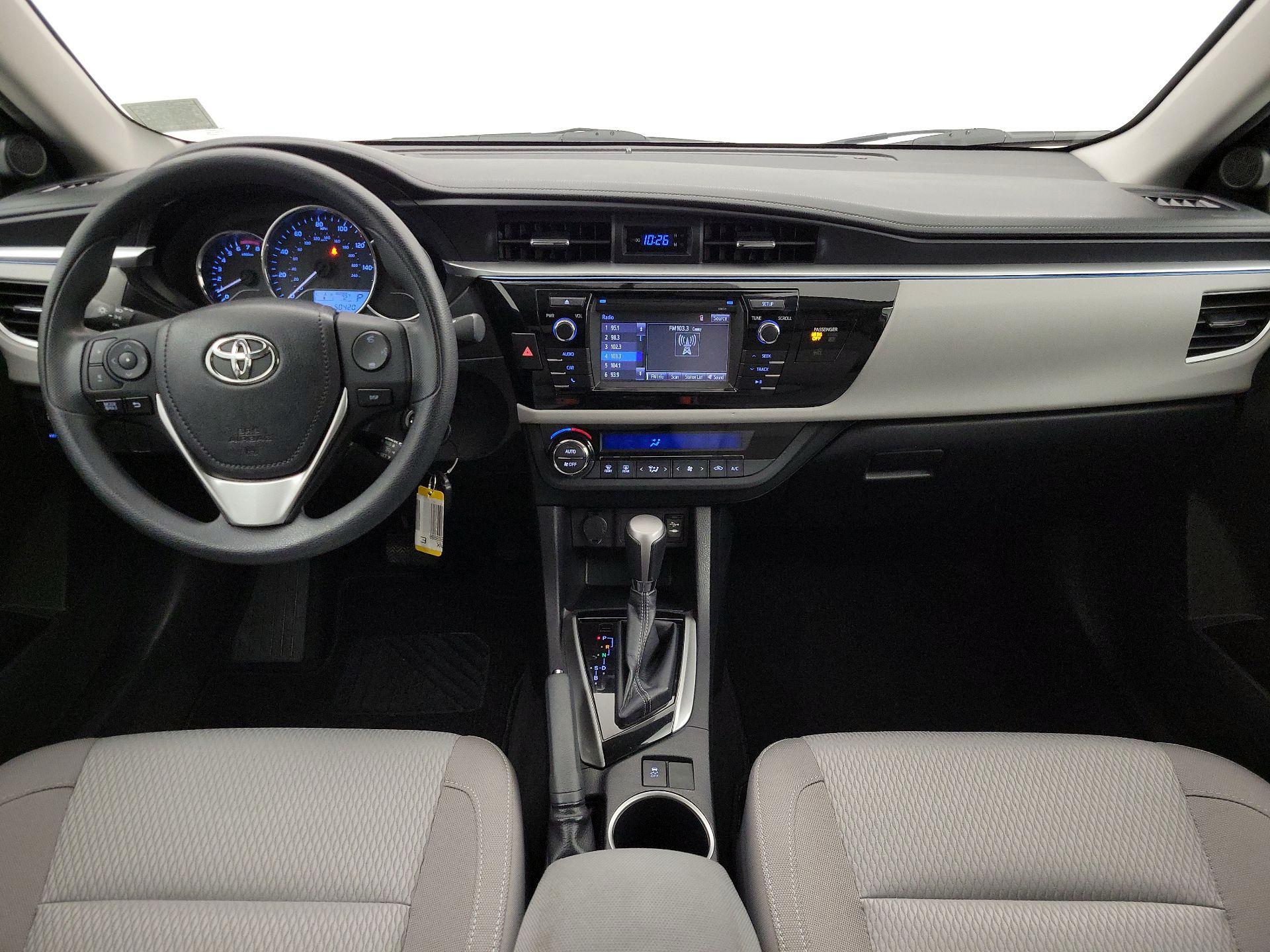 Thumbnail: 2015 Toyota Corolla - 9