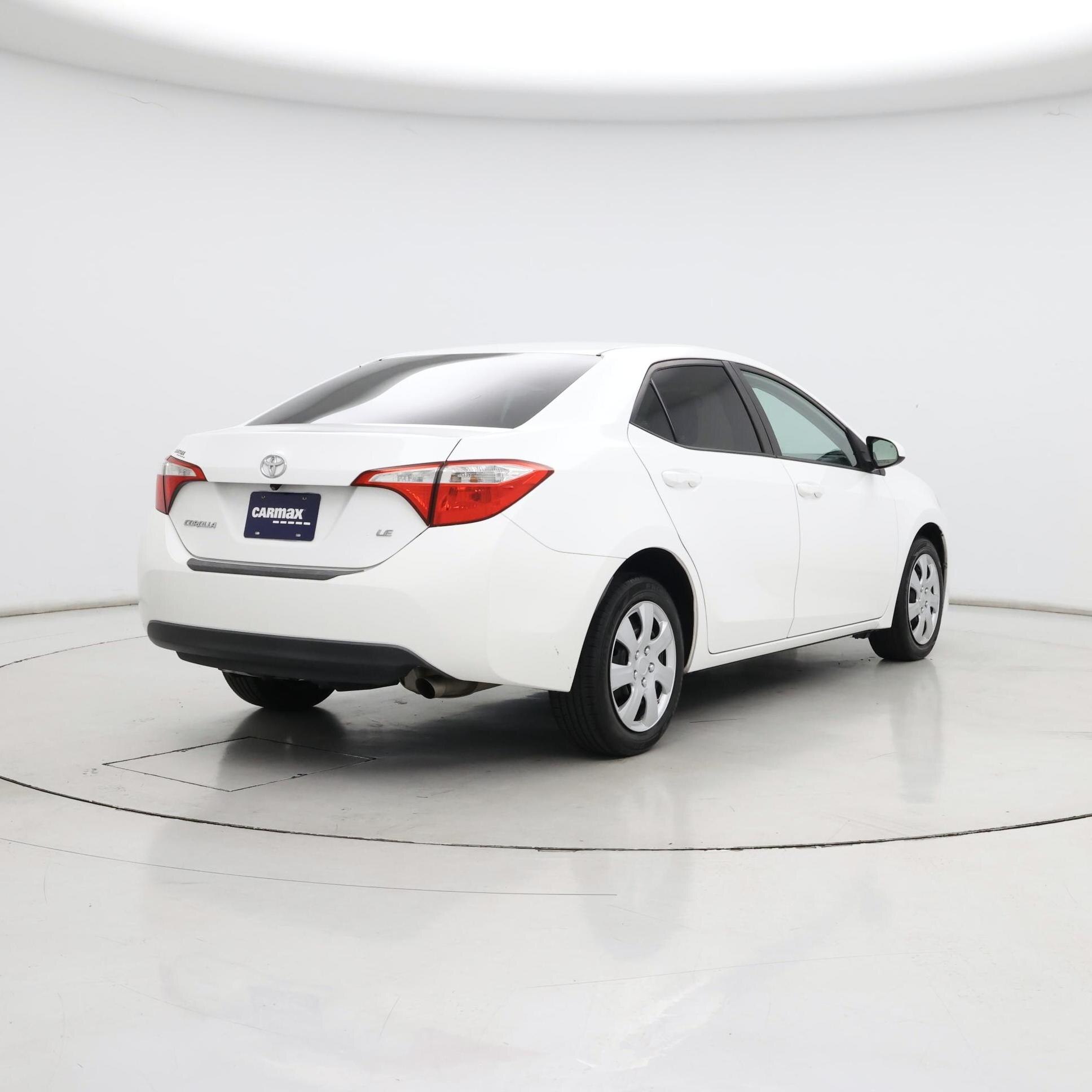 Thumbnail: 2015 Toyota Corolla - 8