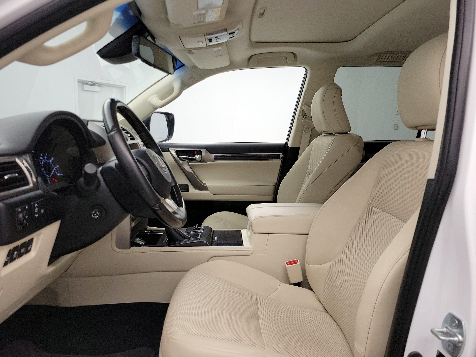Thumbnail: 2021 Lexus GX - 11