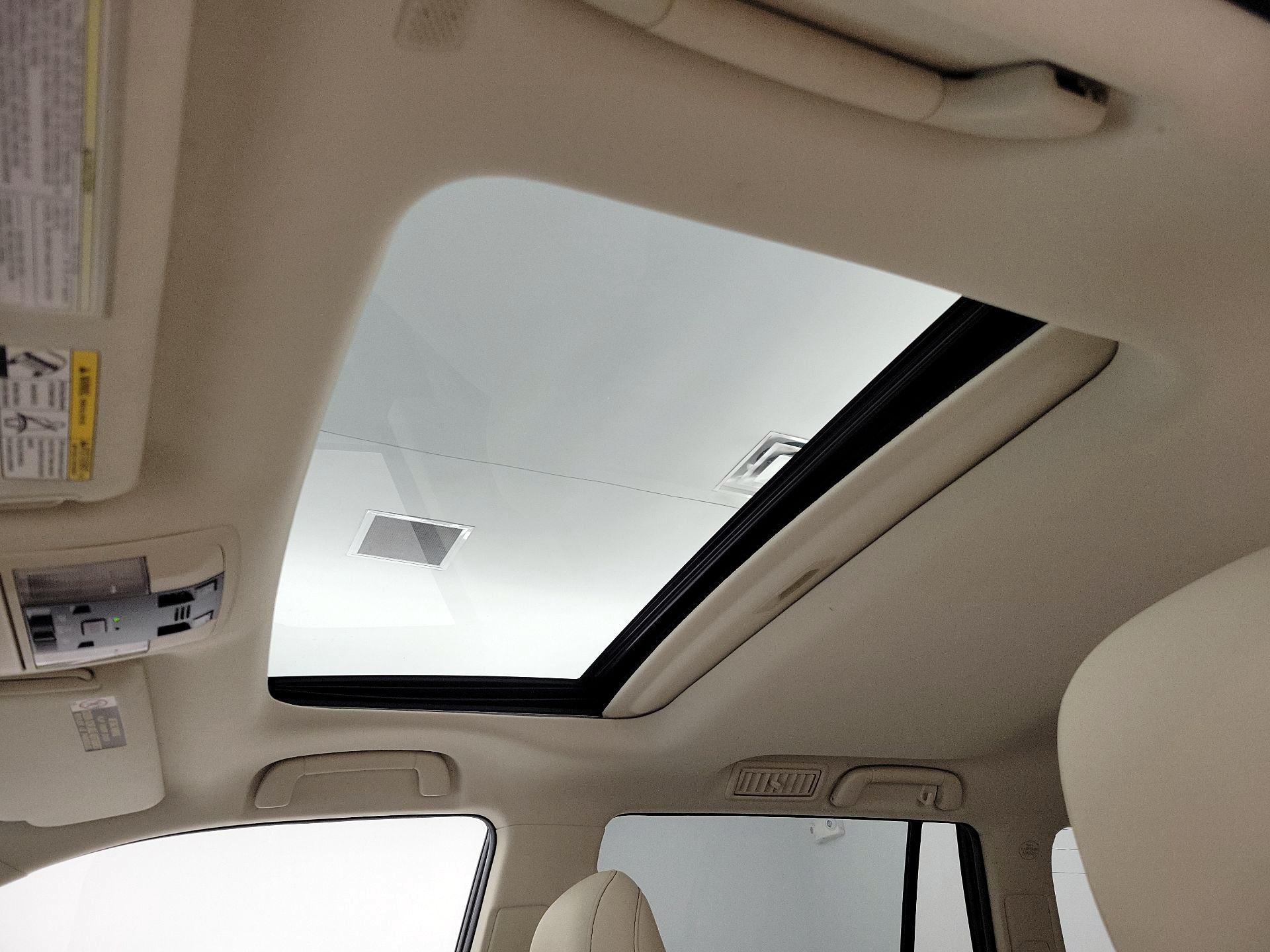 Thumbnail: 2021 Lexus GX - 20