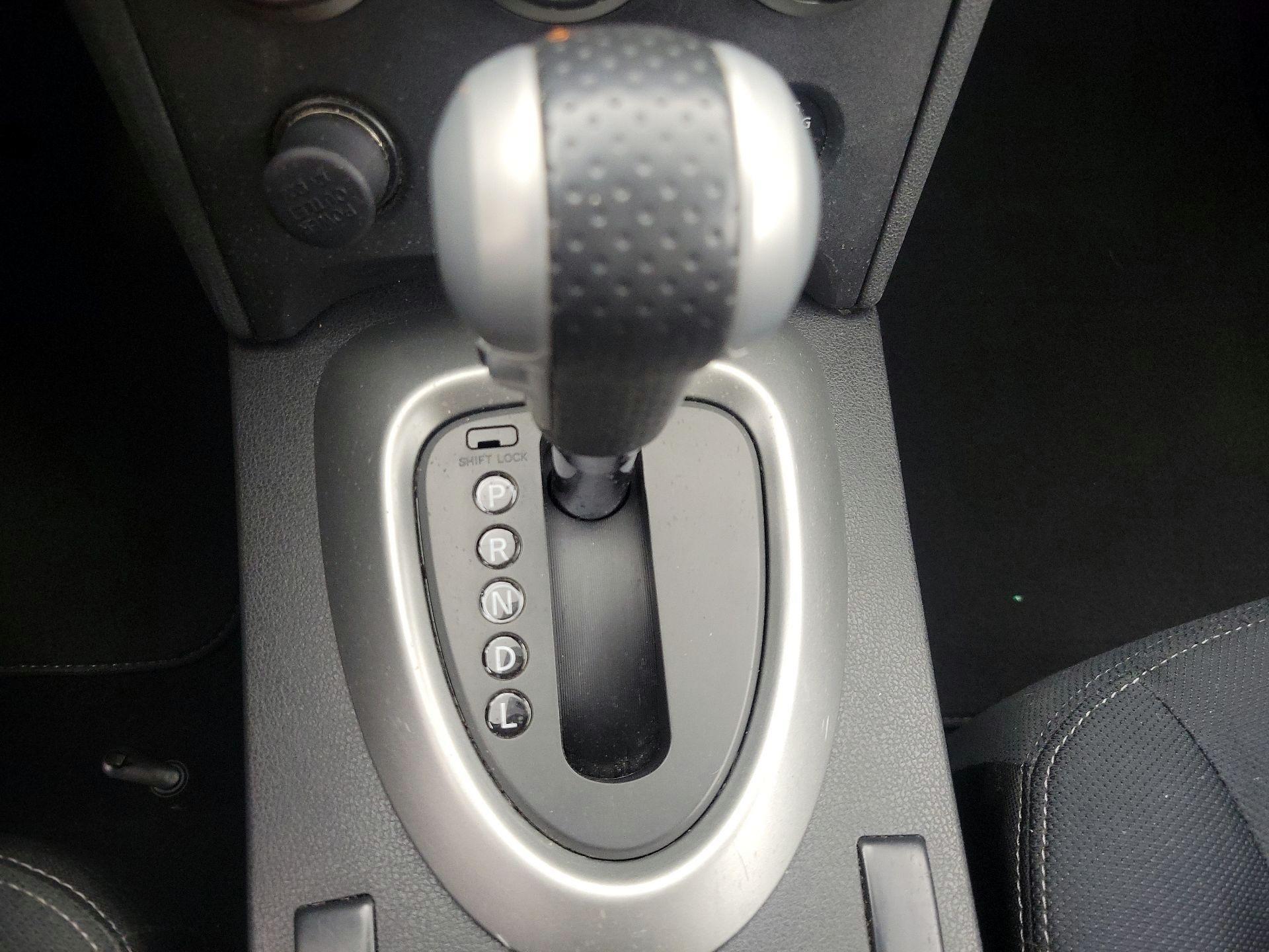 Thumbnail: 2013 Nissan Rogue - 18