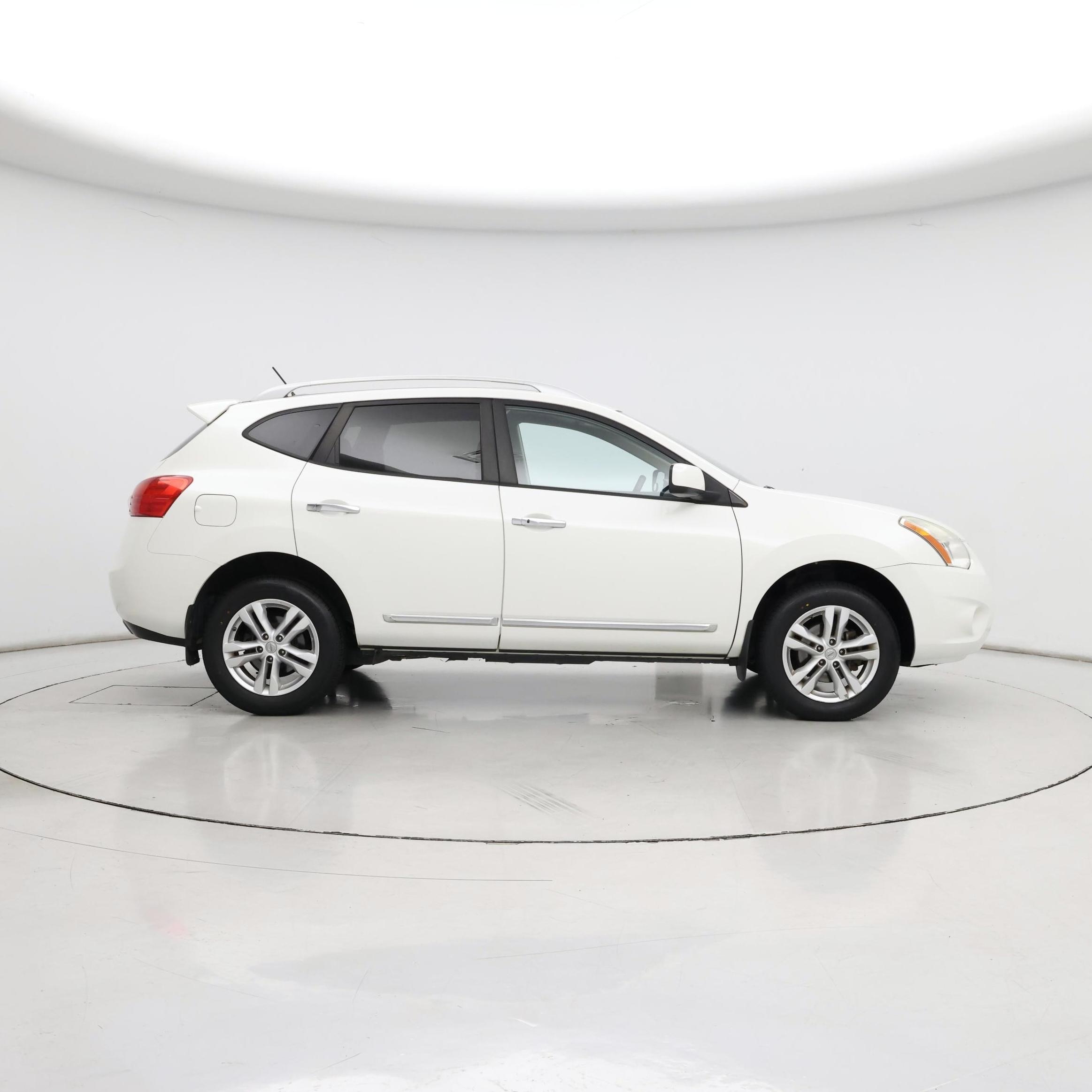 Thumbnail: 2013 Nissan Rogue - 7