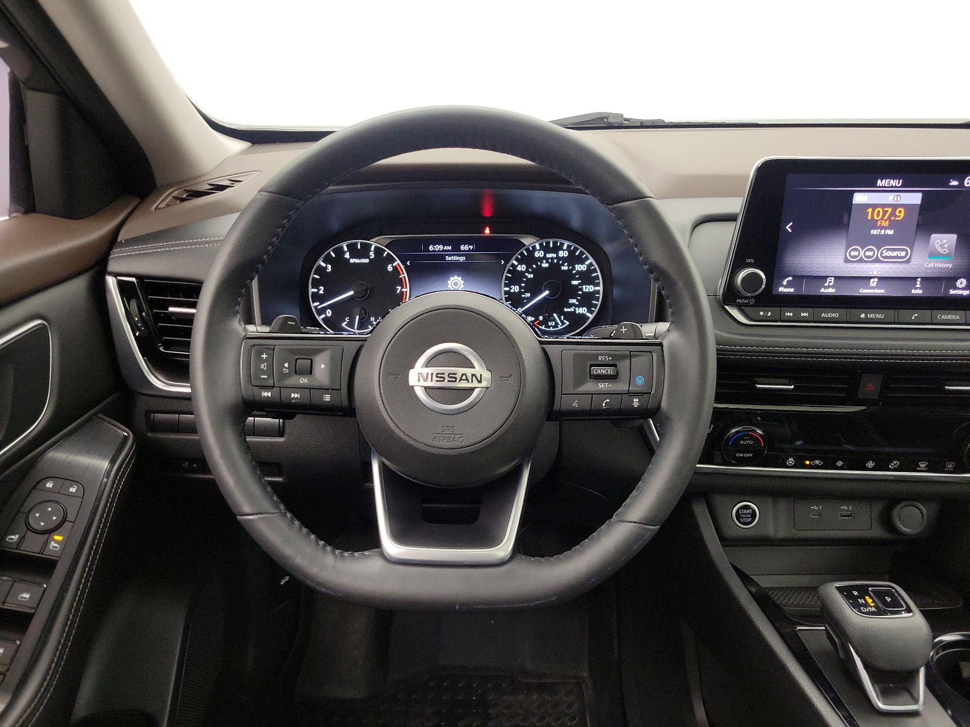 Thumbnail: 2021 Nissan Rogue - 10