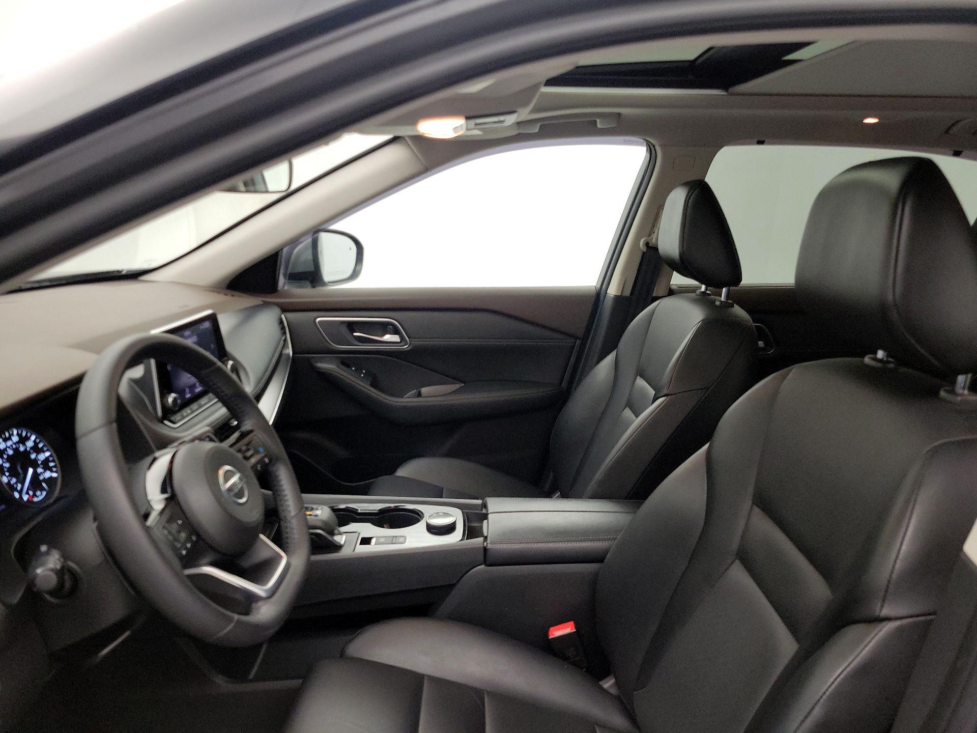 Thumbnail: 2021 Nissan Rogue - 11
