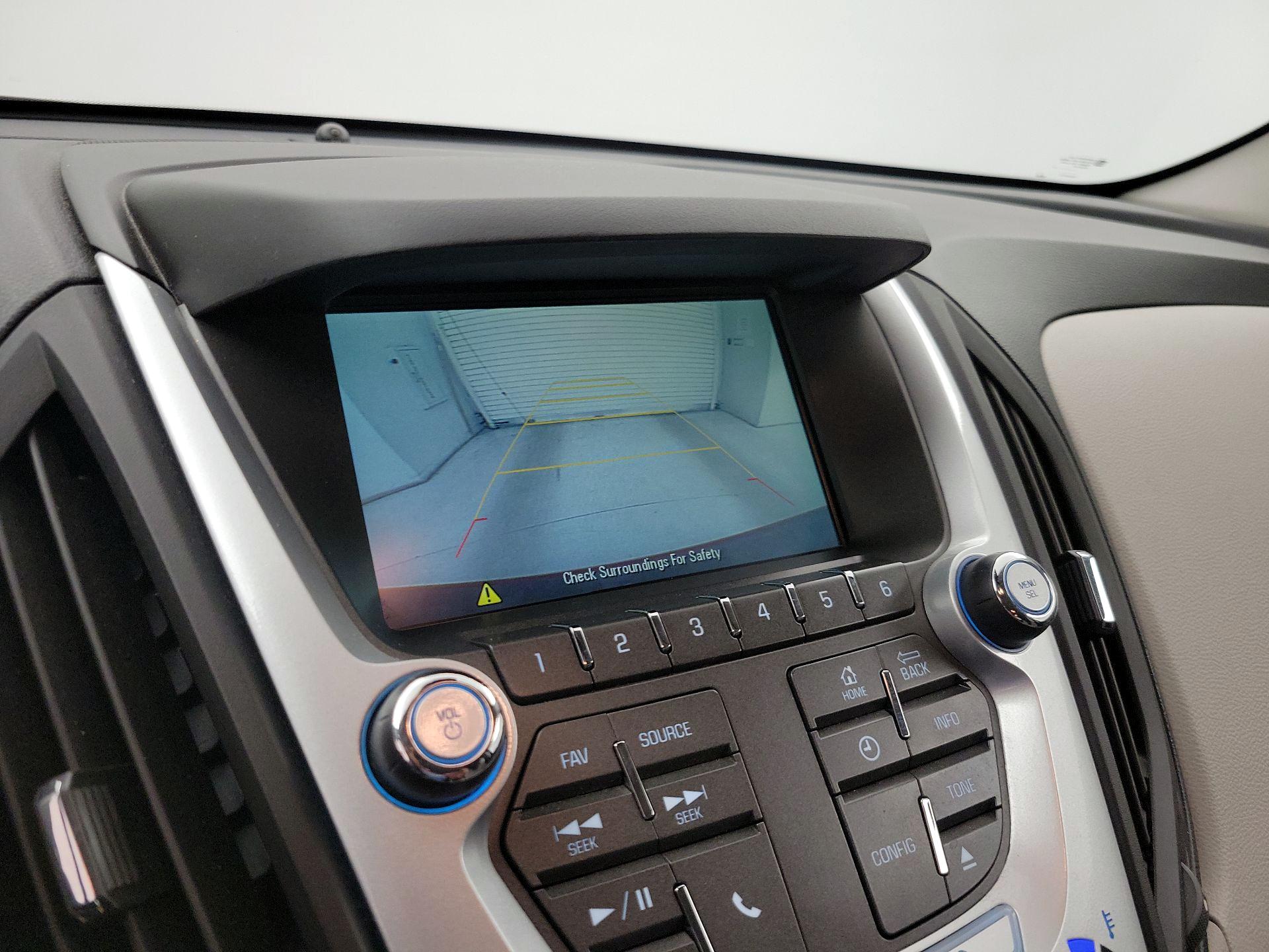 Thumbnail: 2015 Chevrolet Equinox - 14