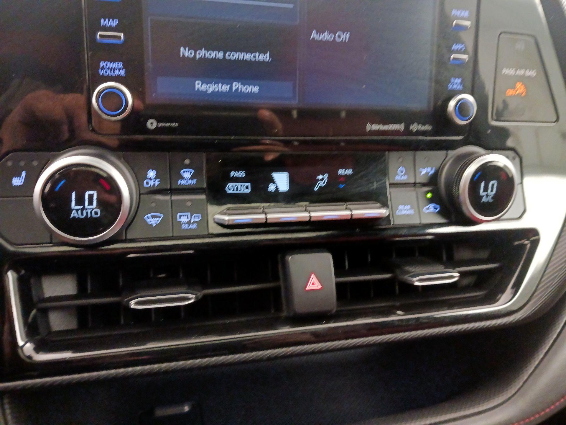 Thumbnail: 2021 Toyota Highlander - 16