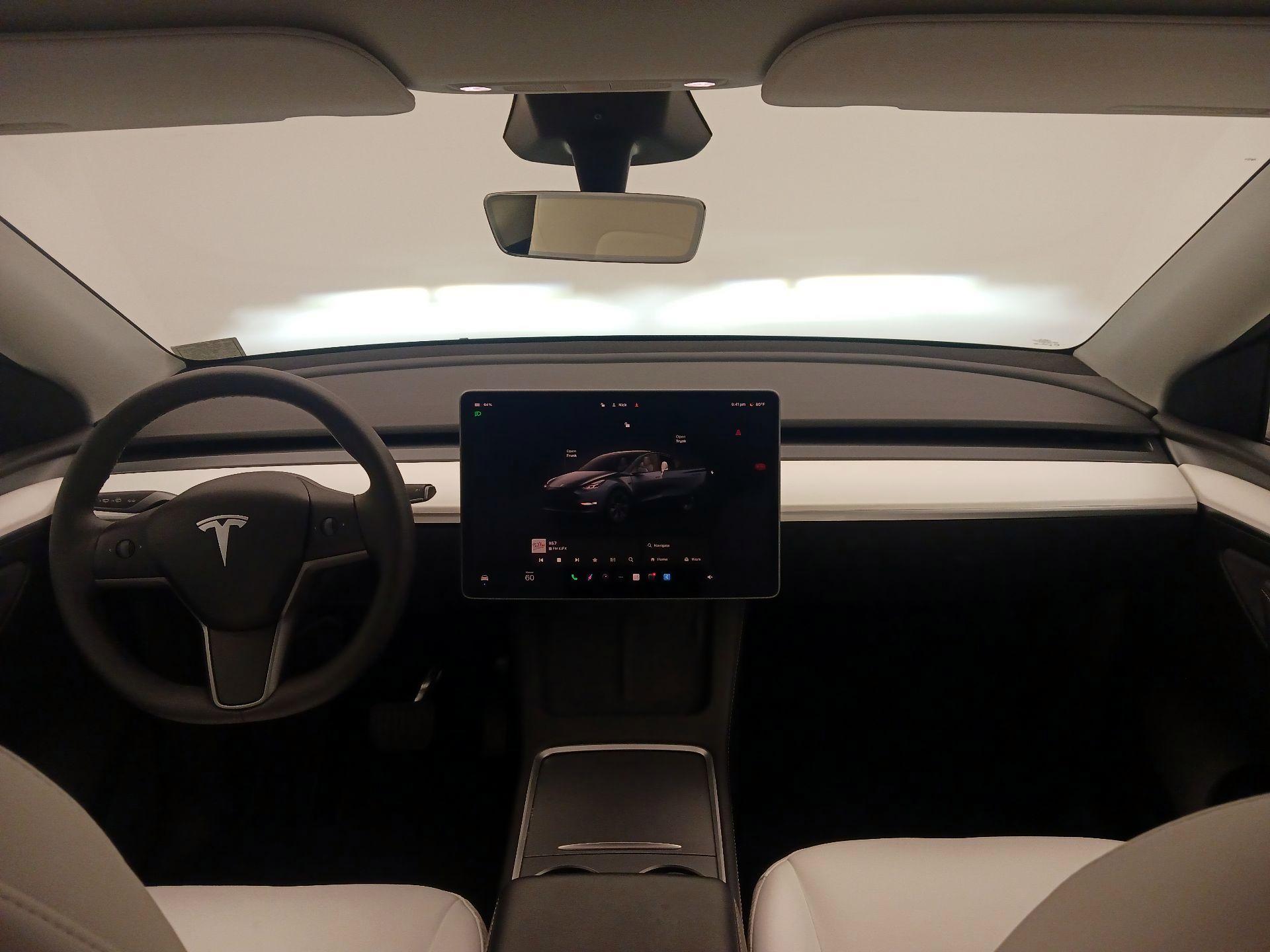 Thumbnail: 2024 Tesla Model Y - 9