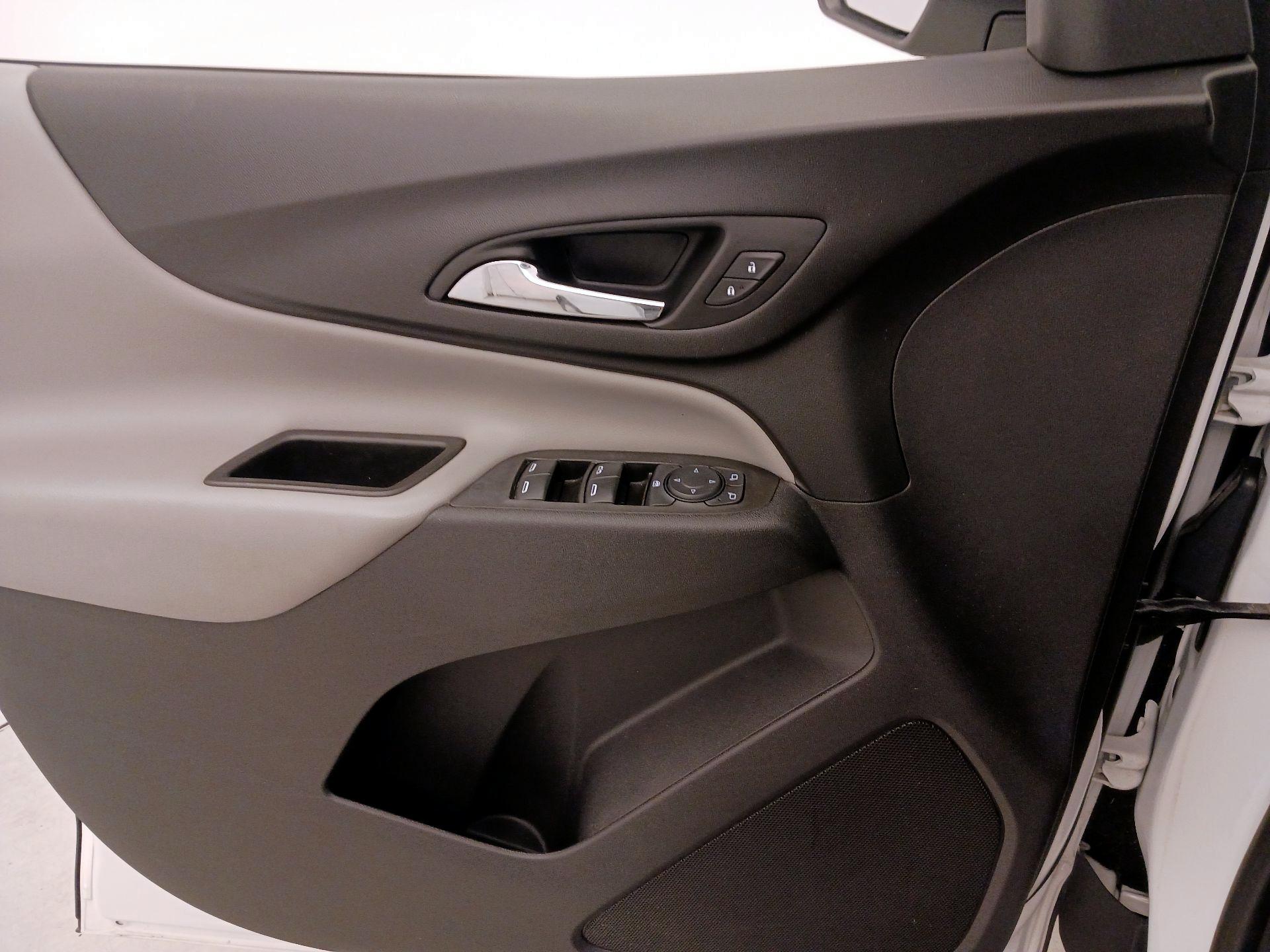 Thumbnail: 2020 Chevrolet Equinox - 12