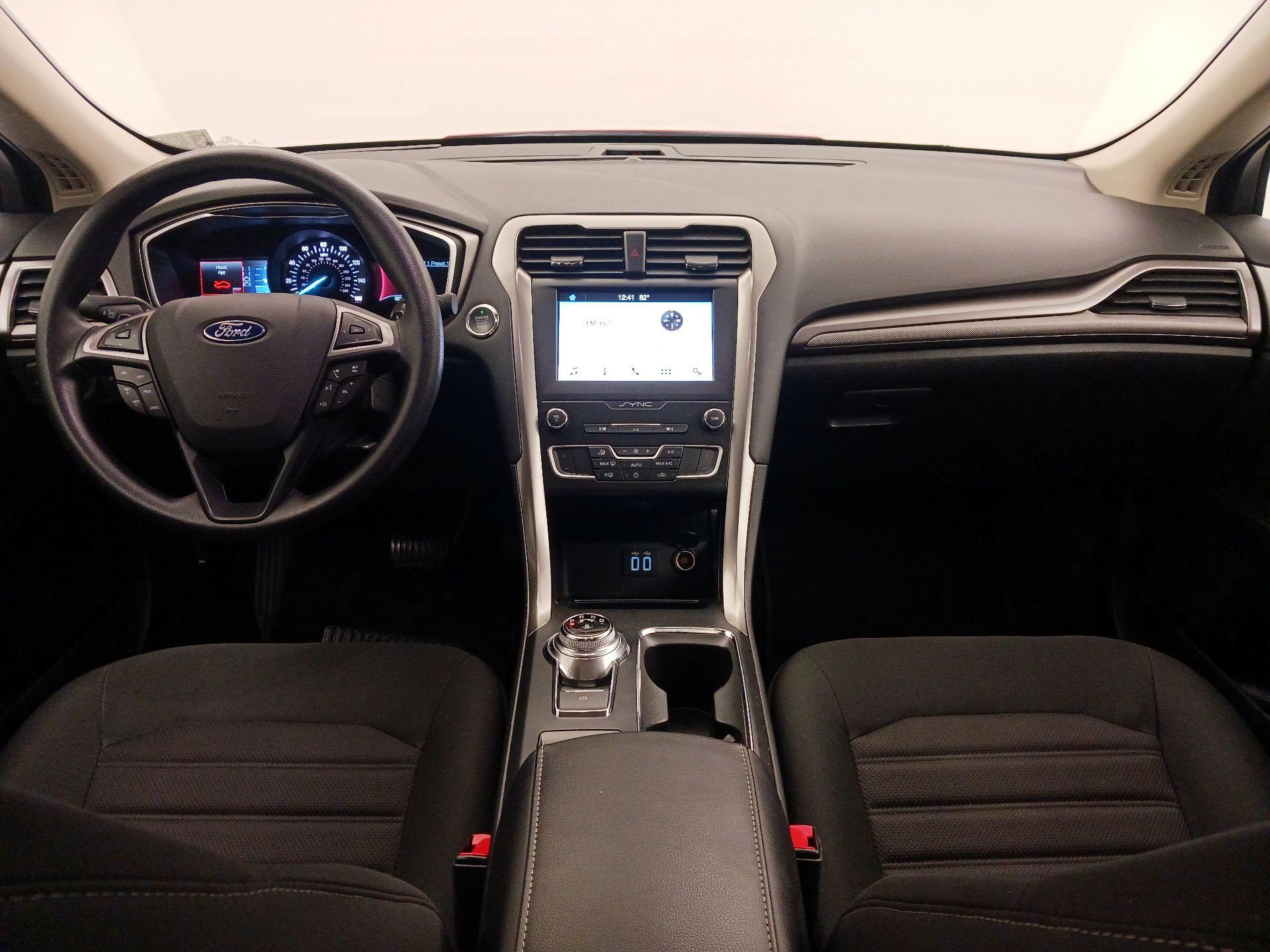 Thumbnail: 2019 Ford Fusion - 9