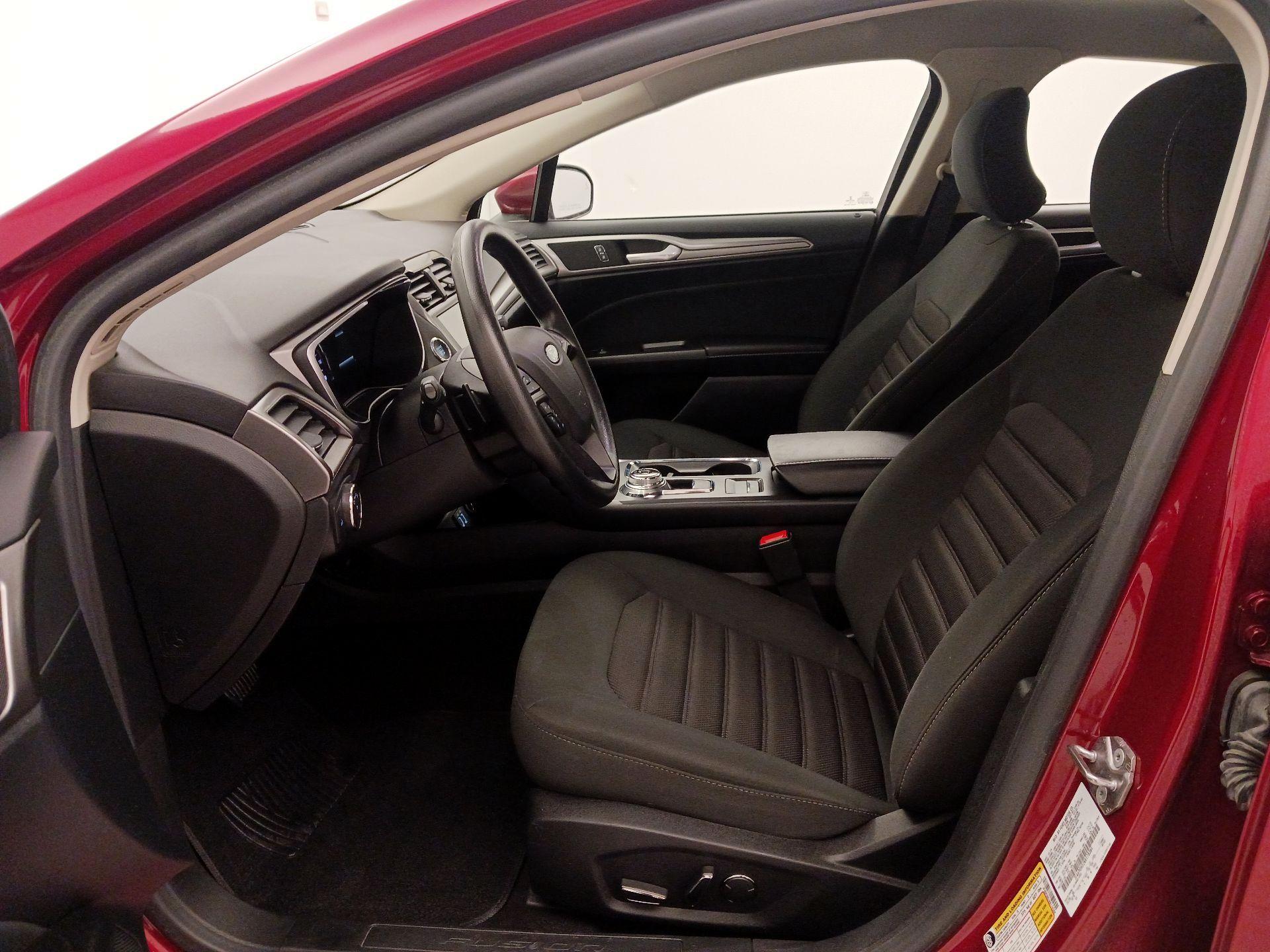 Thumbnail: 2019 Ford Fusion - 11