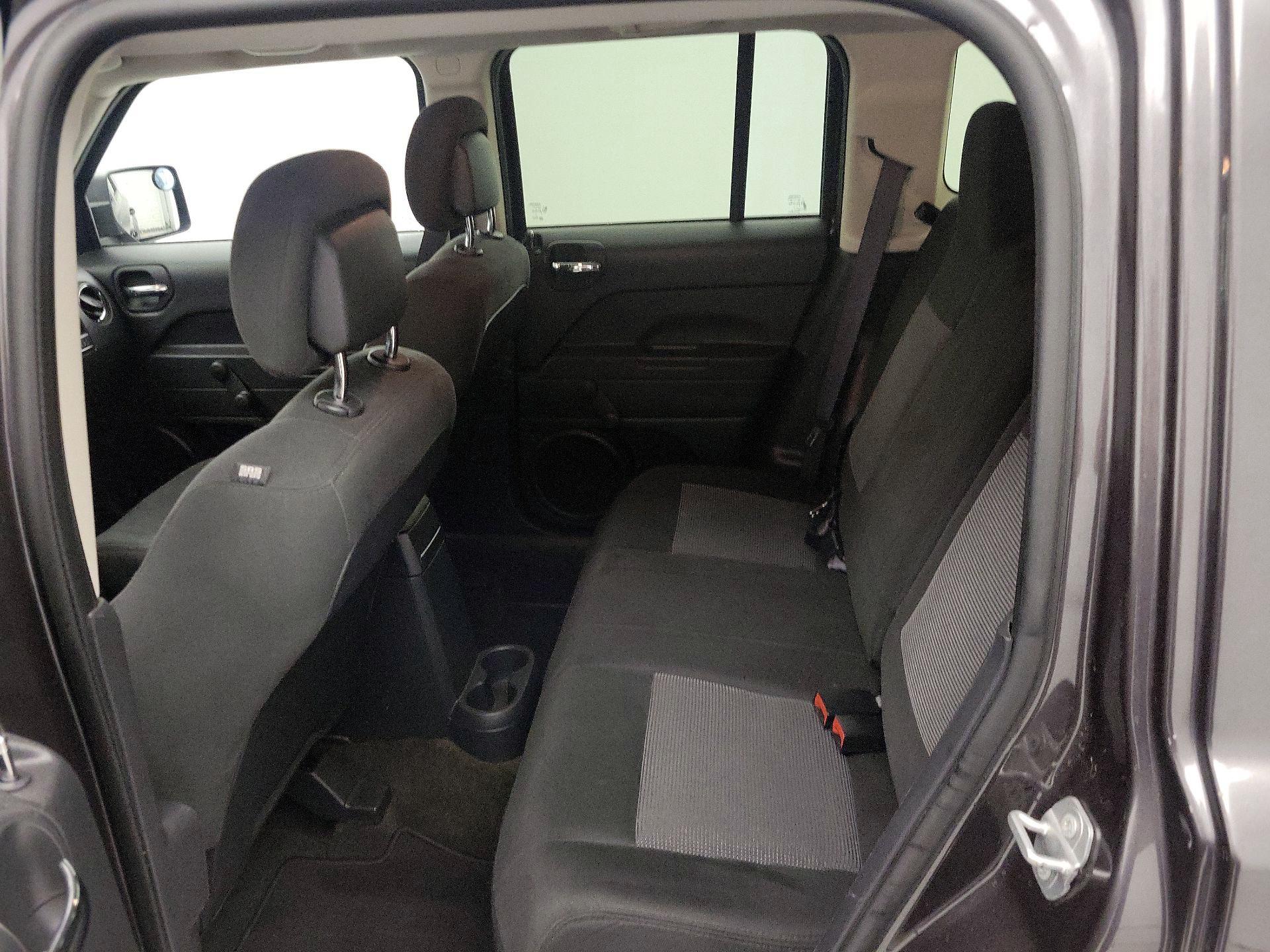 Thumbnail: 2016 Jeep Patriot - 16