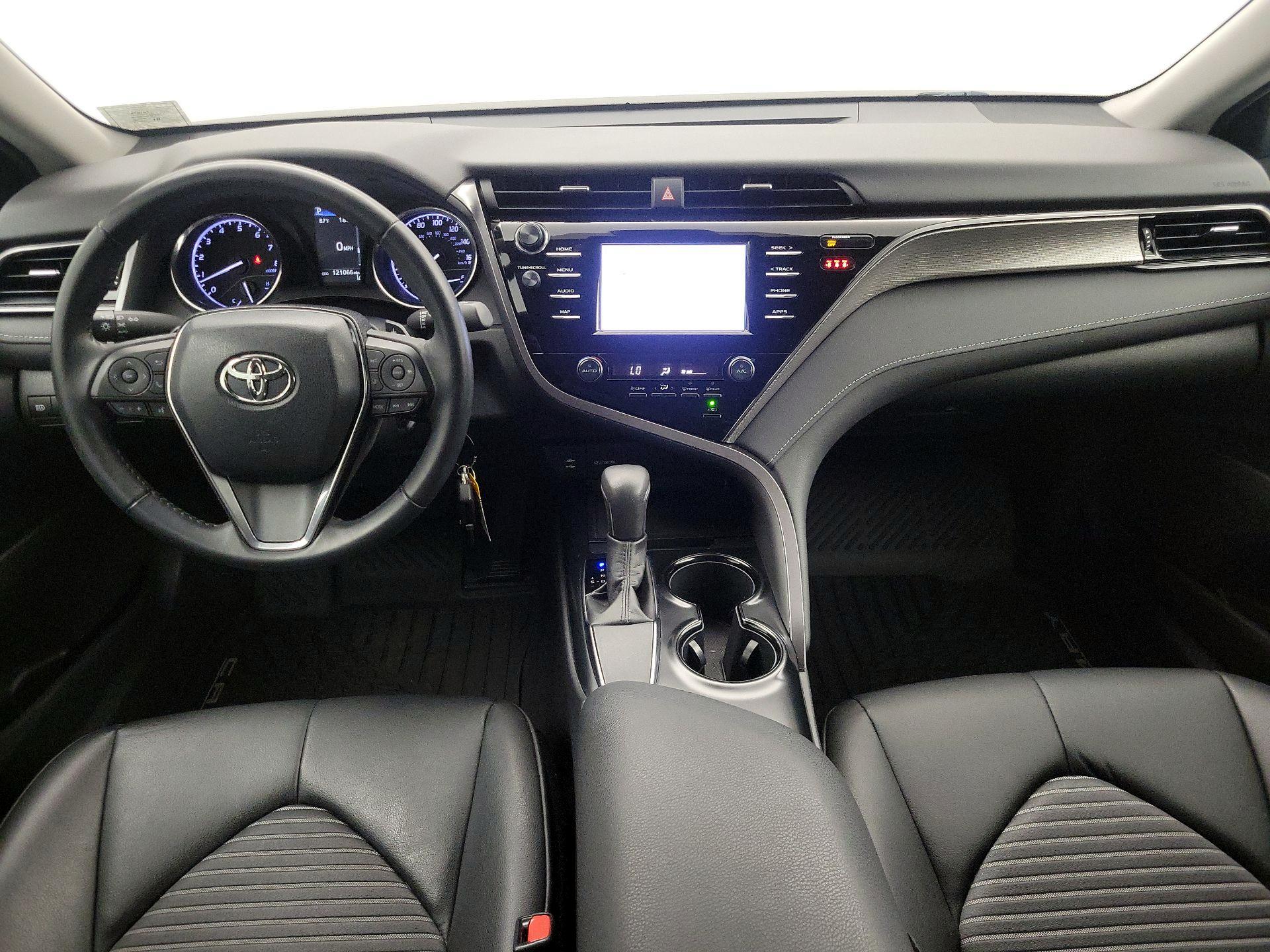 Thumbnail: 2019 Toyota Camry - 9