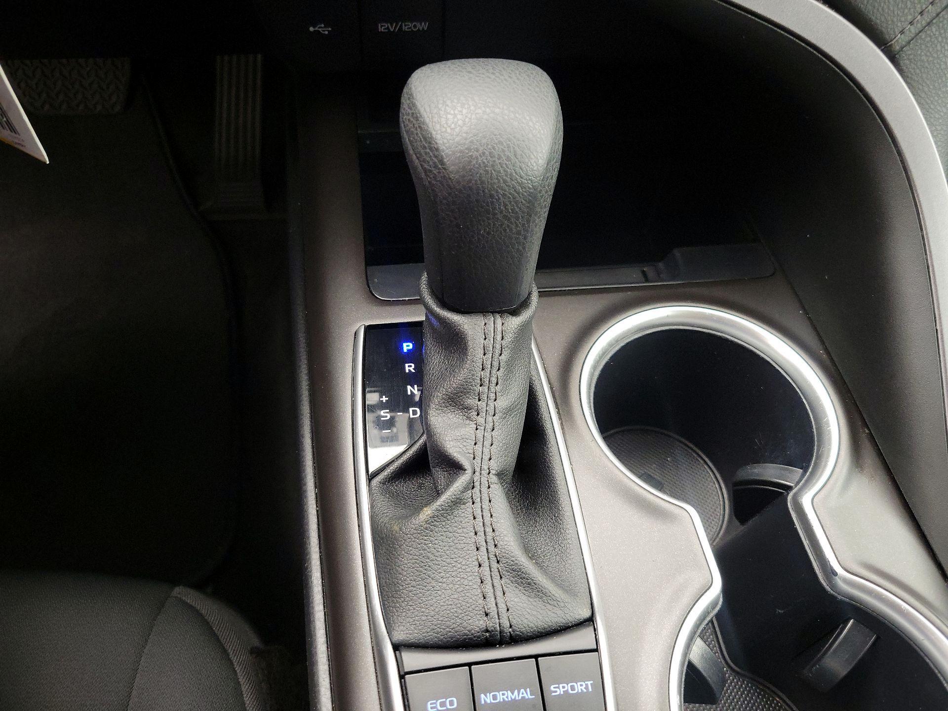 Thumbnail: 2024 Toyota Camry - 17