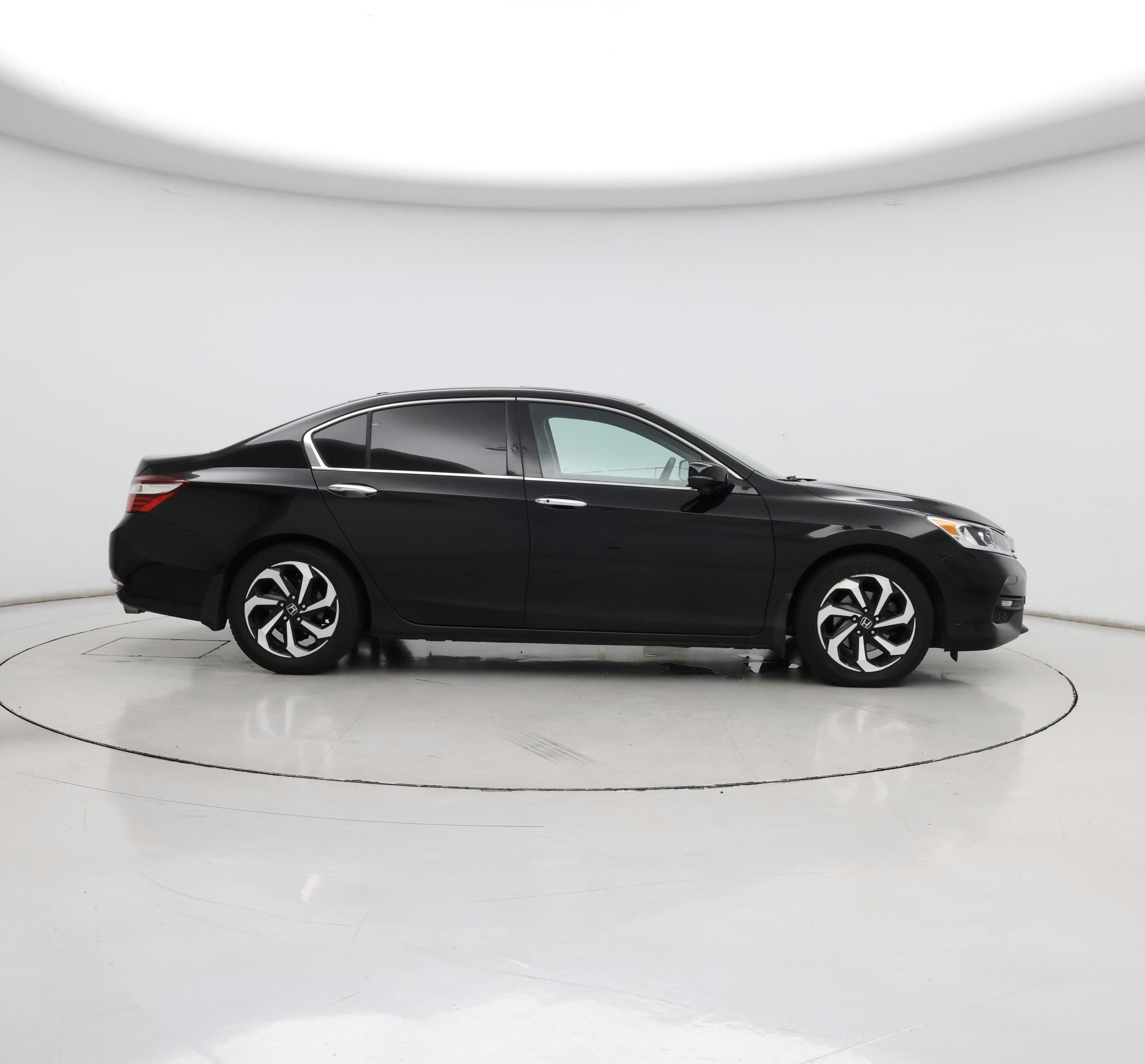 Thumbnail: 2017 Honda Accord - 7
