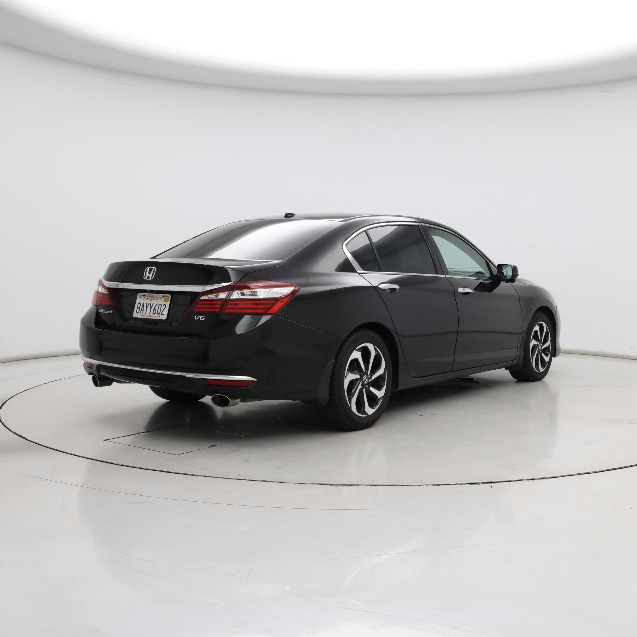 Thumbnail: 2017 Honda Accord - 8
