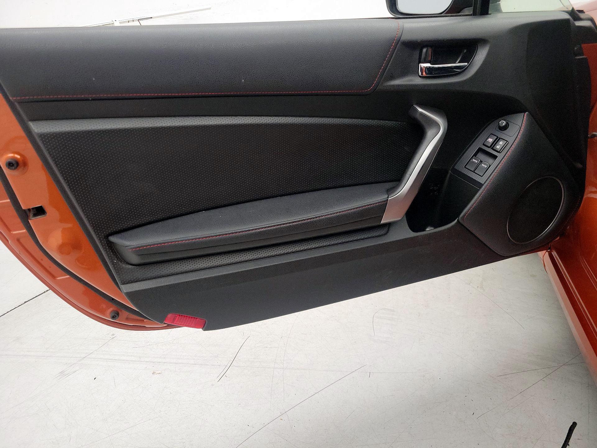 Thumbnail: 2015 Scion FR-S - 12