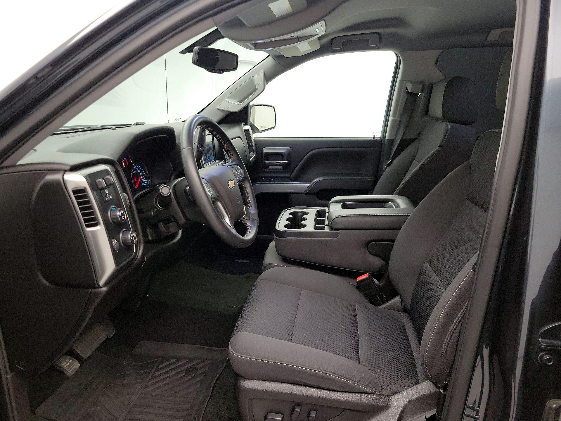Thumbnail: 2018 Chevrolet Silverado 1500 - 11