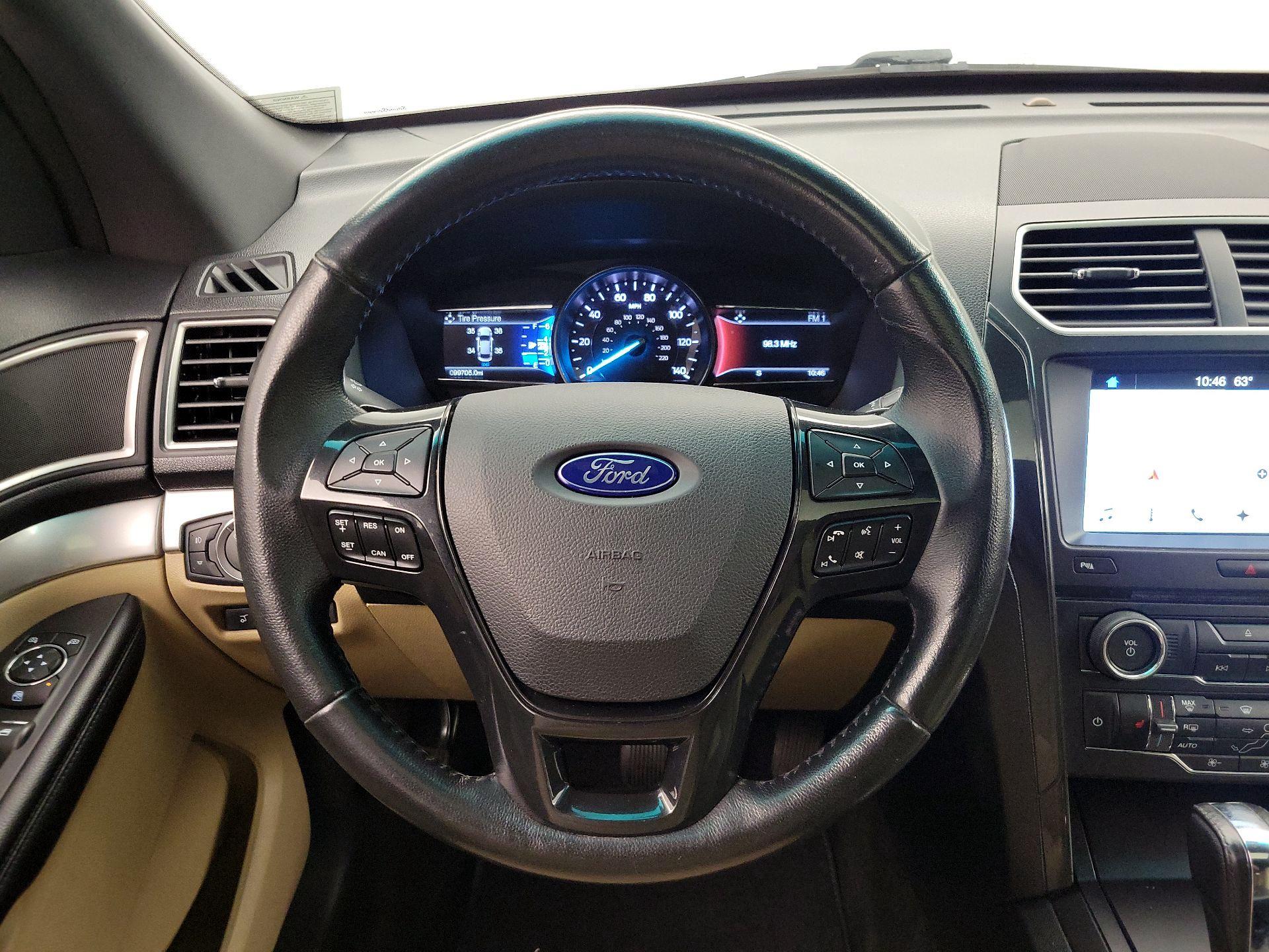 Thumbnail: 2017 Ford Explorer - 10