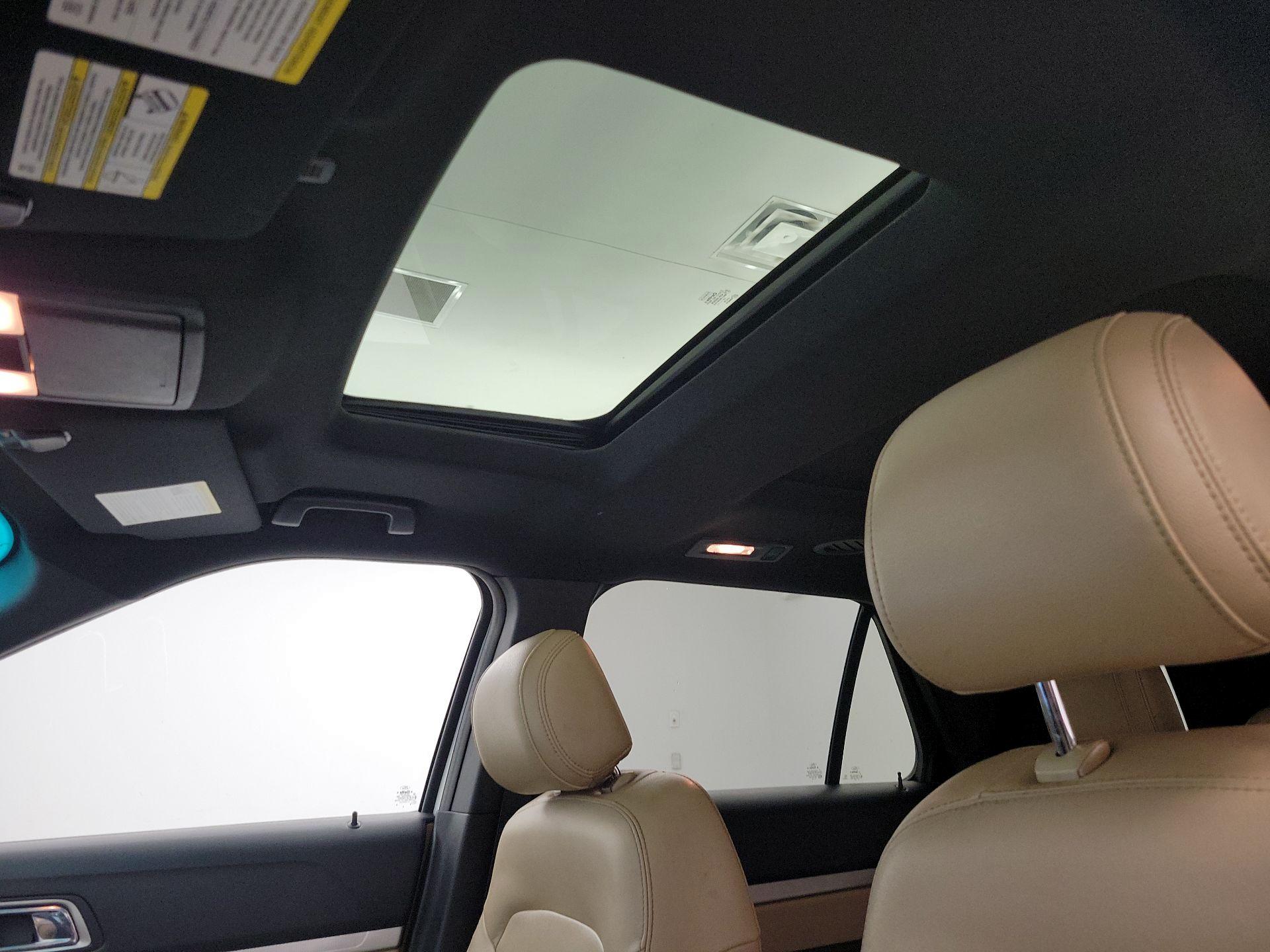 Thumbnail: 2017 Ford Explorer - 20