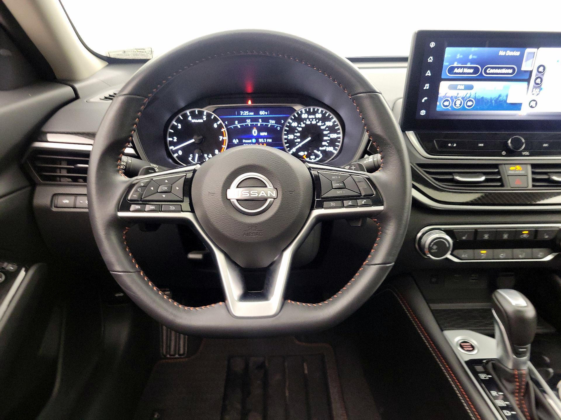 Thumbnail: 2024 Nissan Altima - 10