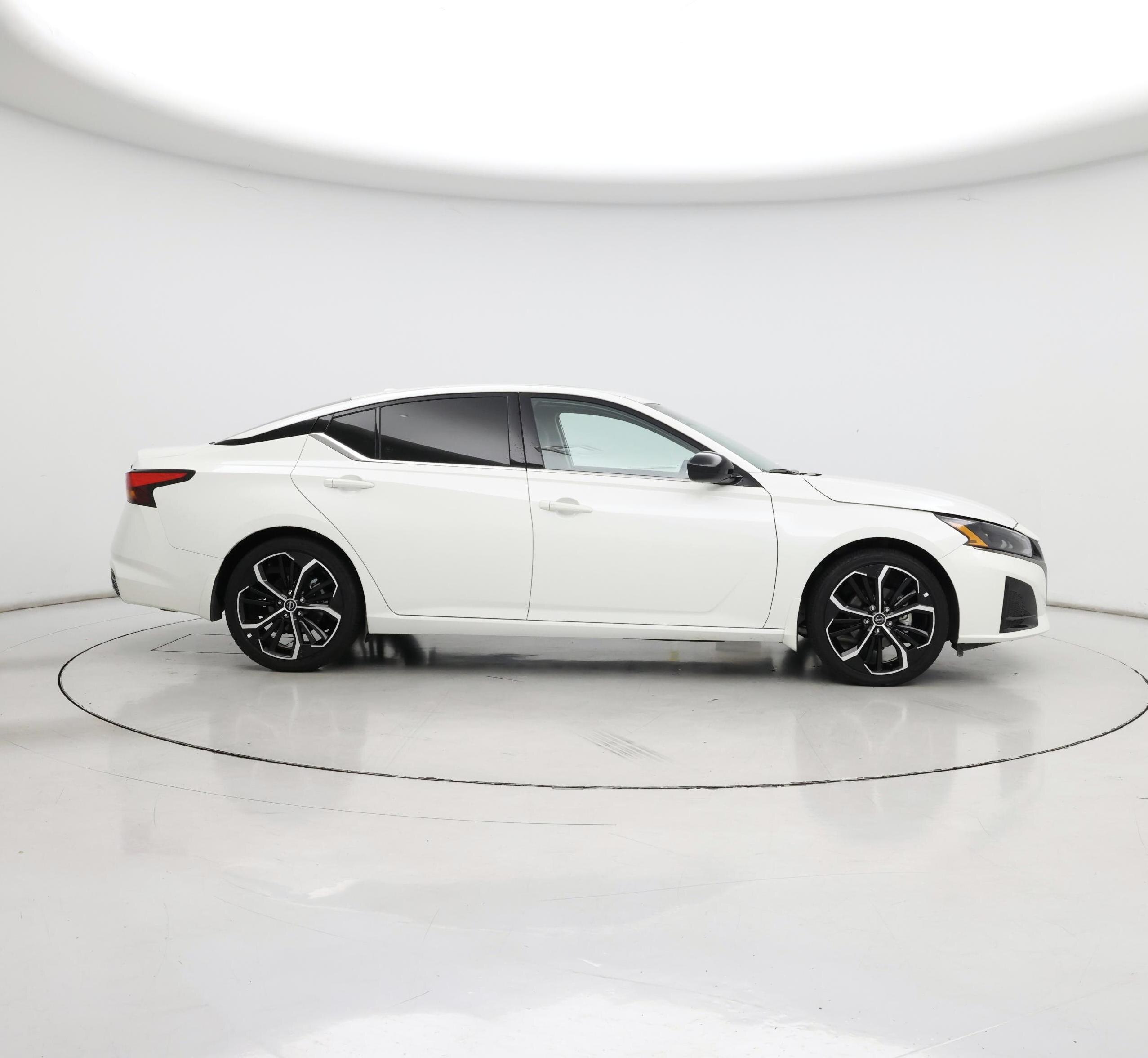 Thumbnail: 2024 Nissan Altima - 7