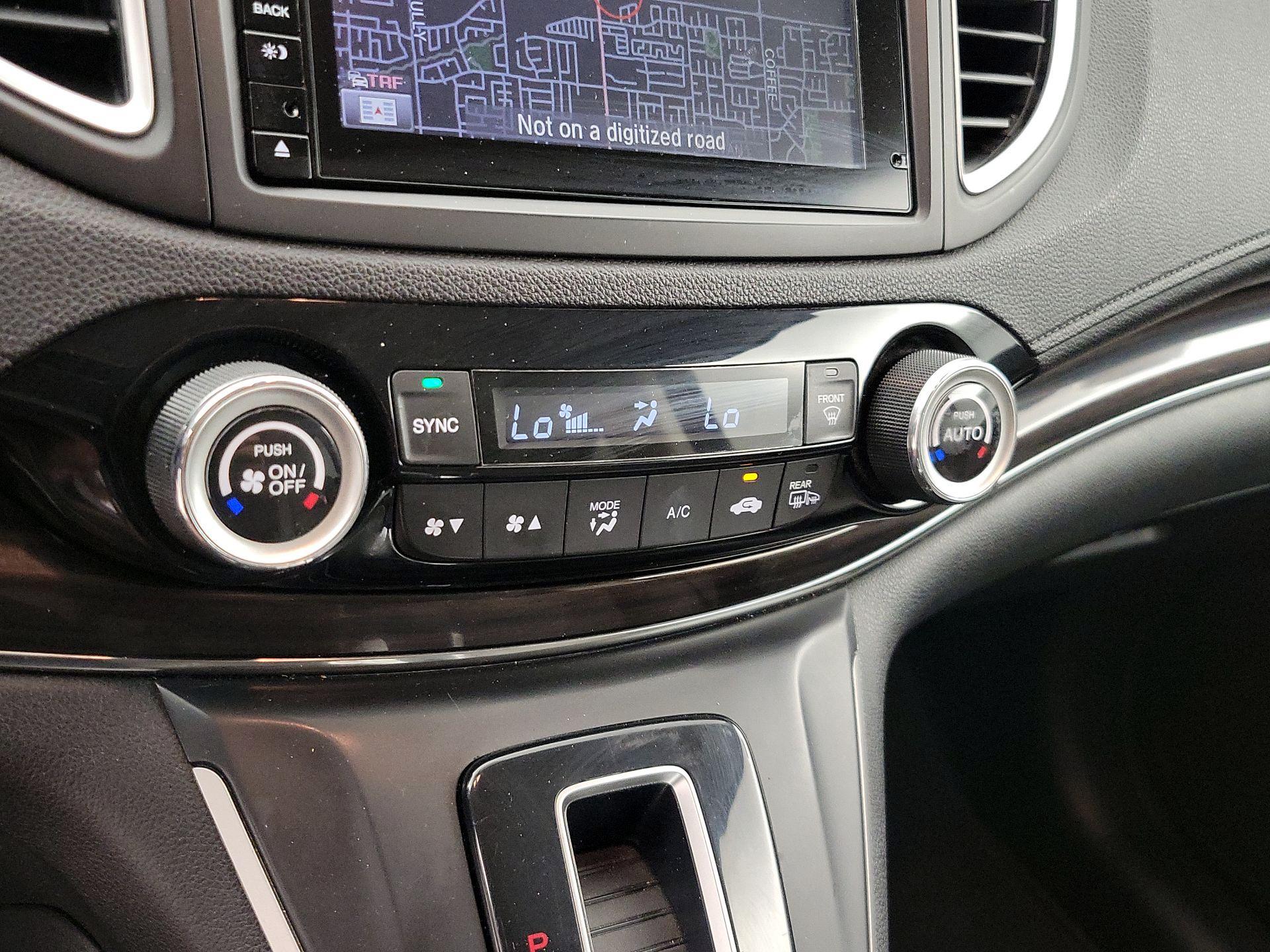 Thumbnail: 2016 Honda CR-V - 17