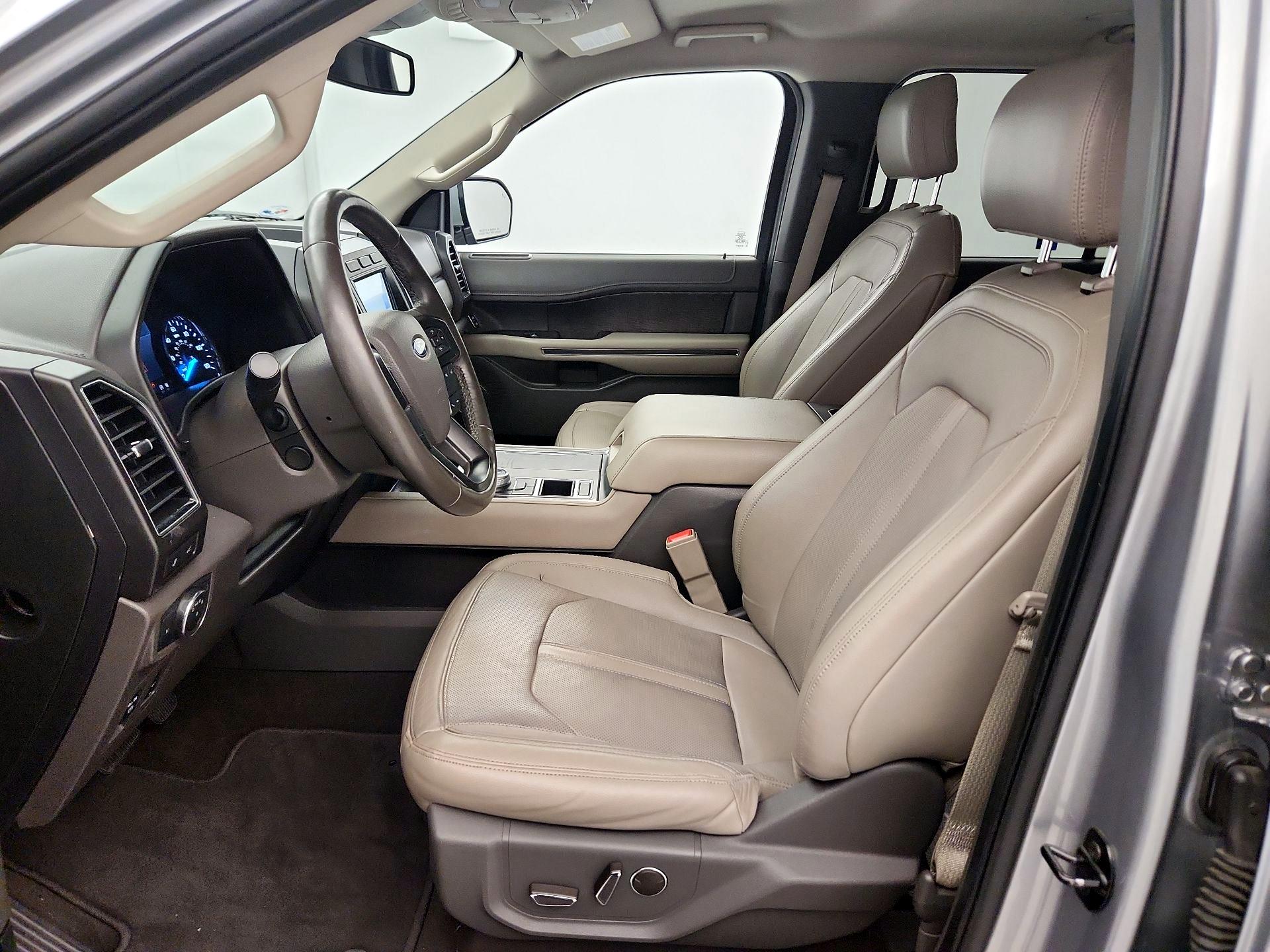 Thumbnail: 2020 Ford Expedition - 11