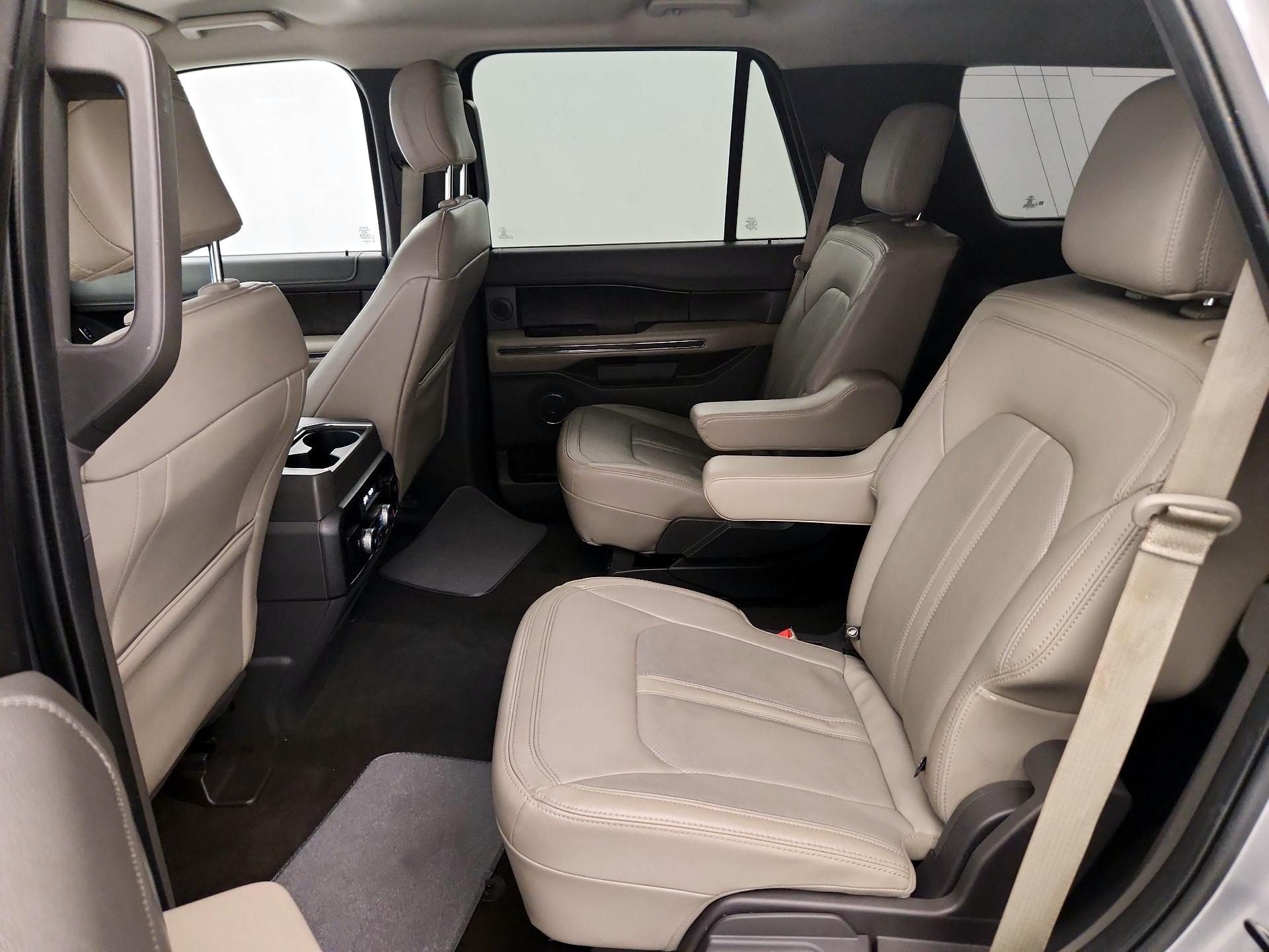Thumbnail: 2020 Ford Expedition - 20