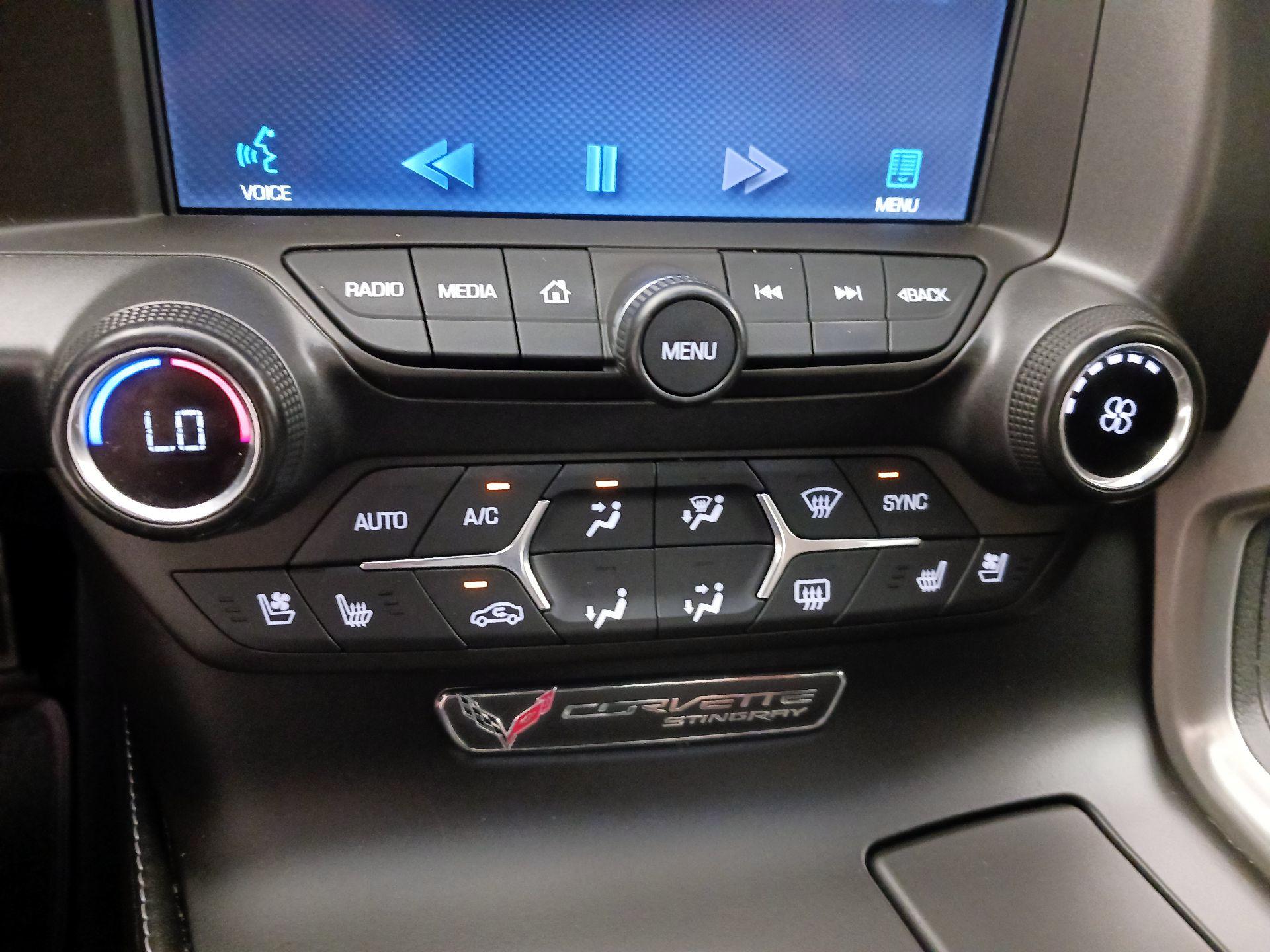 Thumbnail: 2014 Chevrolet Corvette - 16