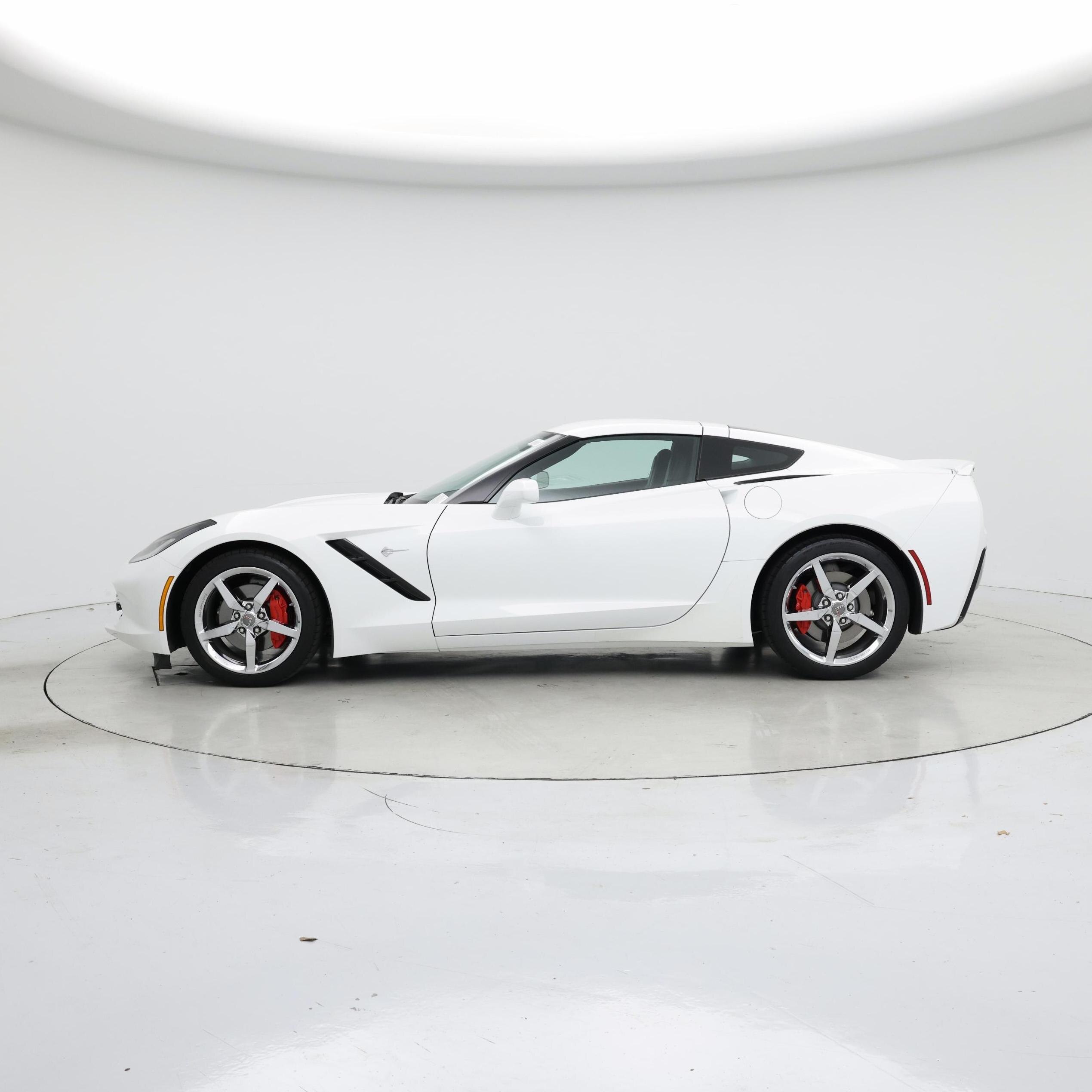 Thumbnail: 2014 Chevrolet Corvette - 3